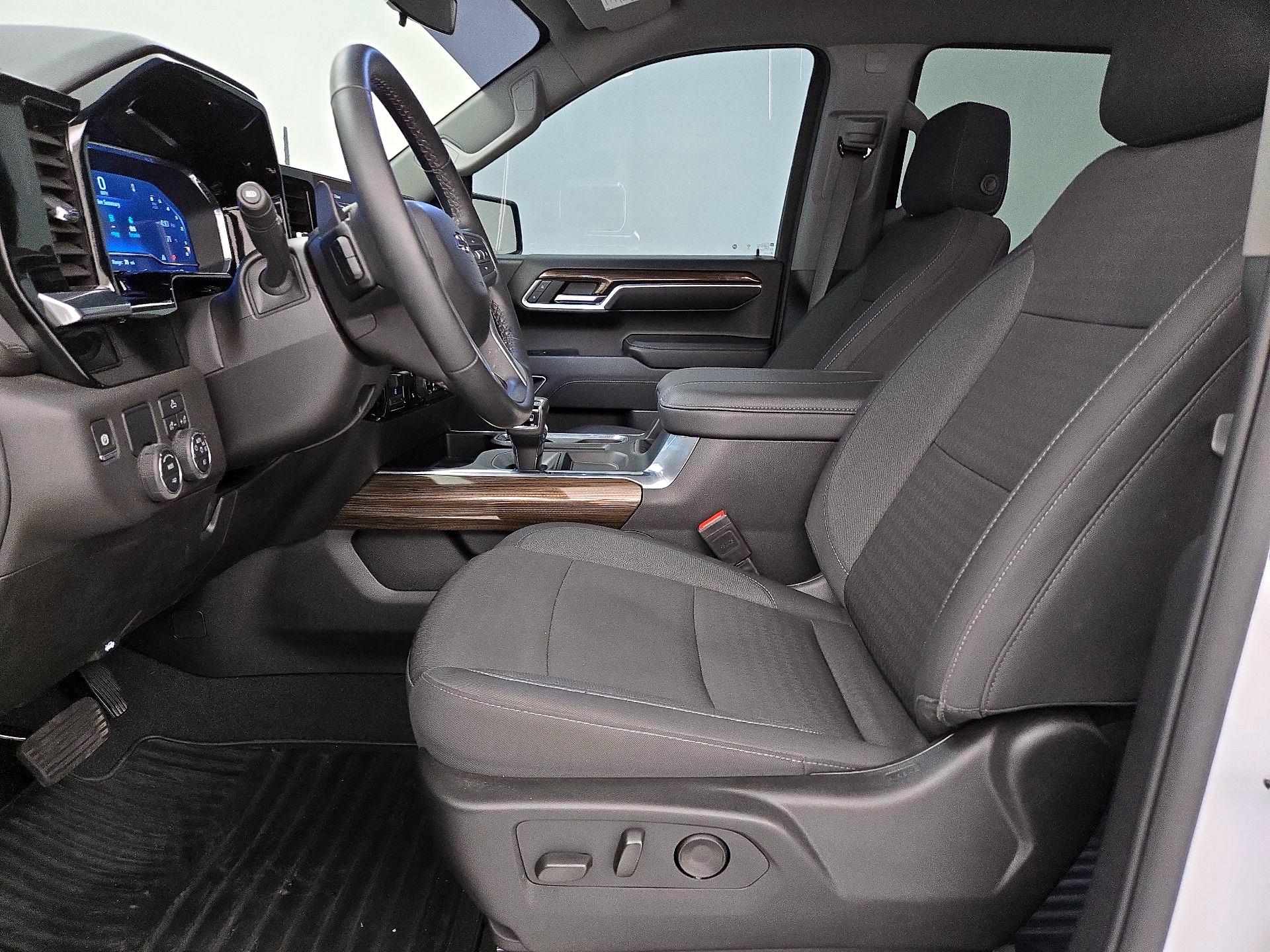 Thumbnail: 2024 Chevrolet Silverado 1500 - 11