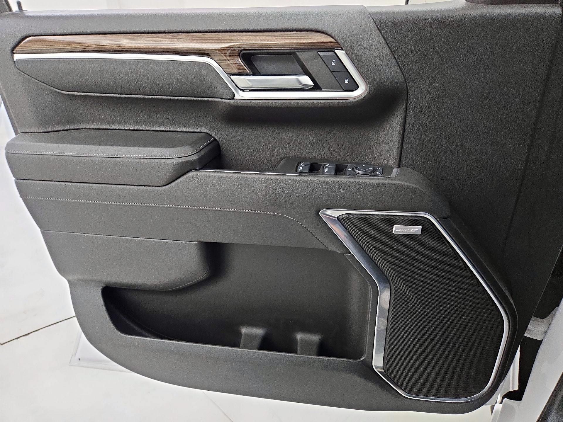 Thumbnail: 2024 Chevrolet Silverado 1500 - 12