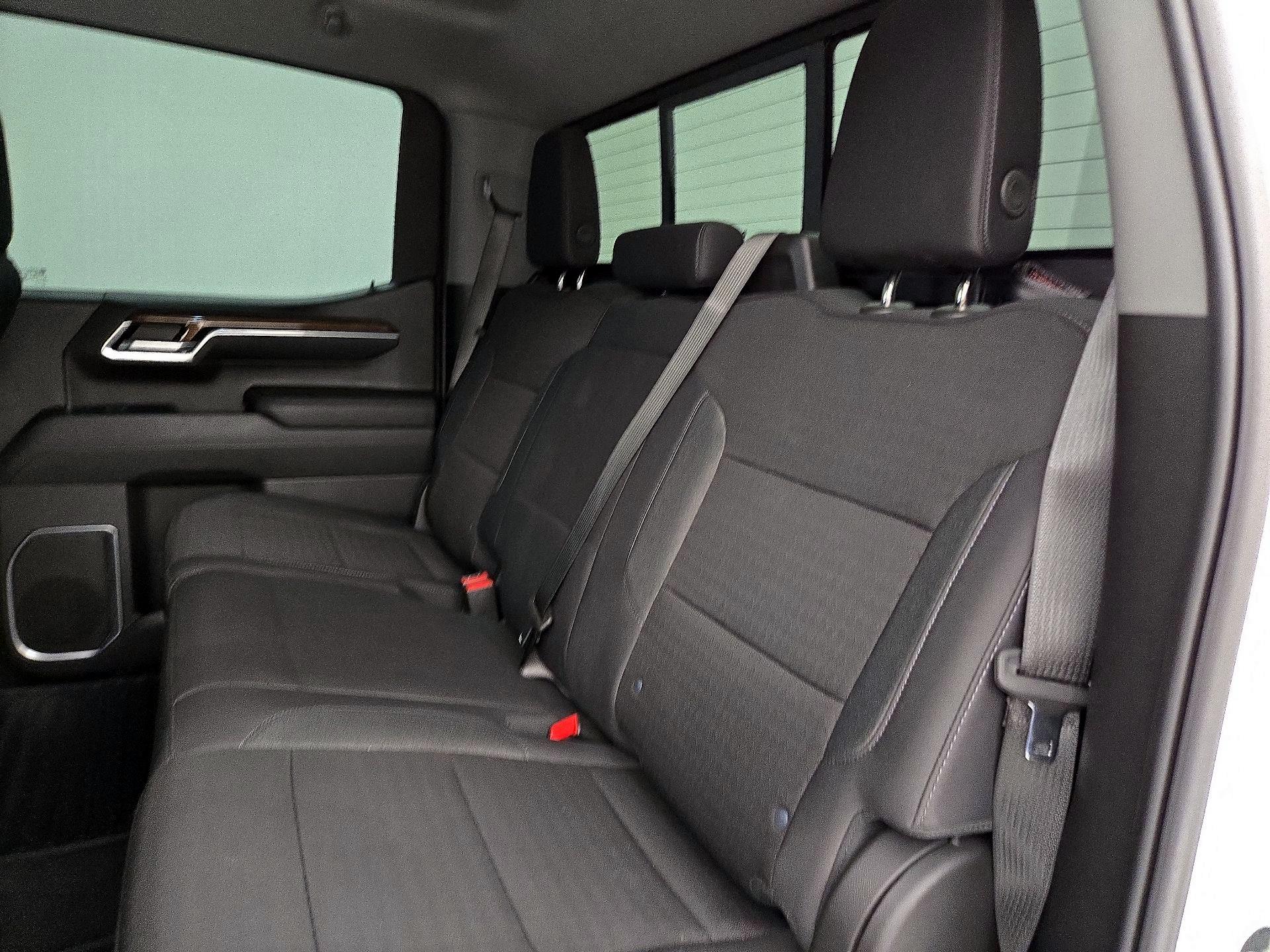 Thumbnail: 2024 Chevrolet Silverado 1500 - 19