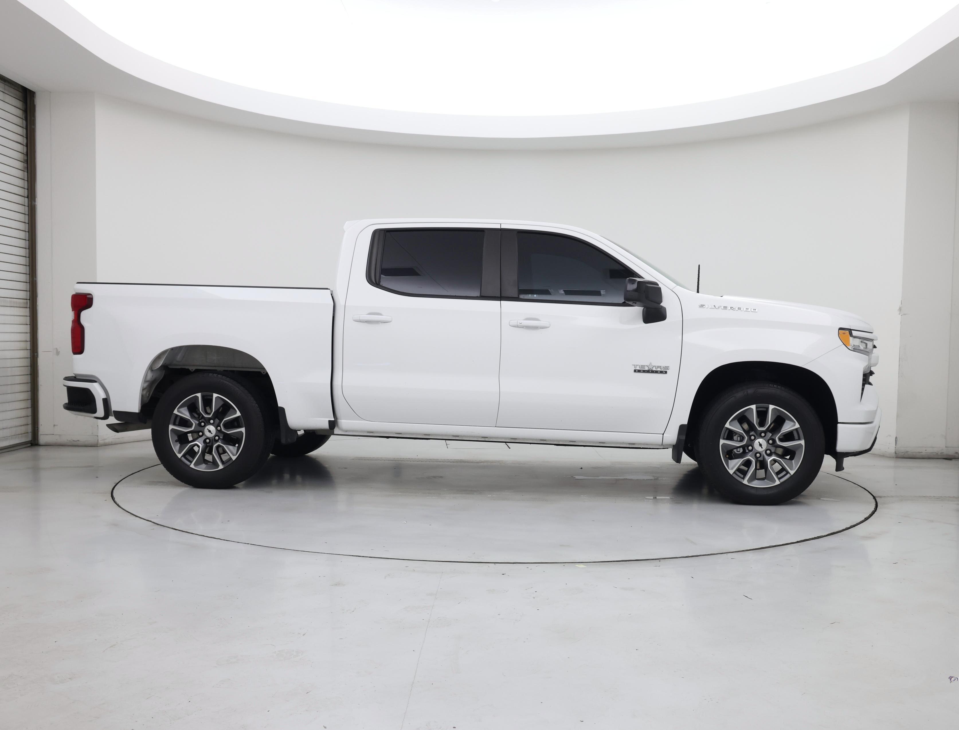 Thumbnail: 2024 Chevrolet Silverado 1500 - 7