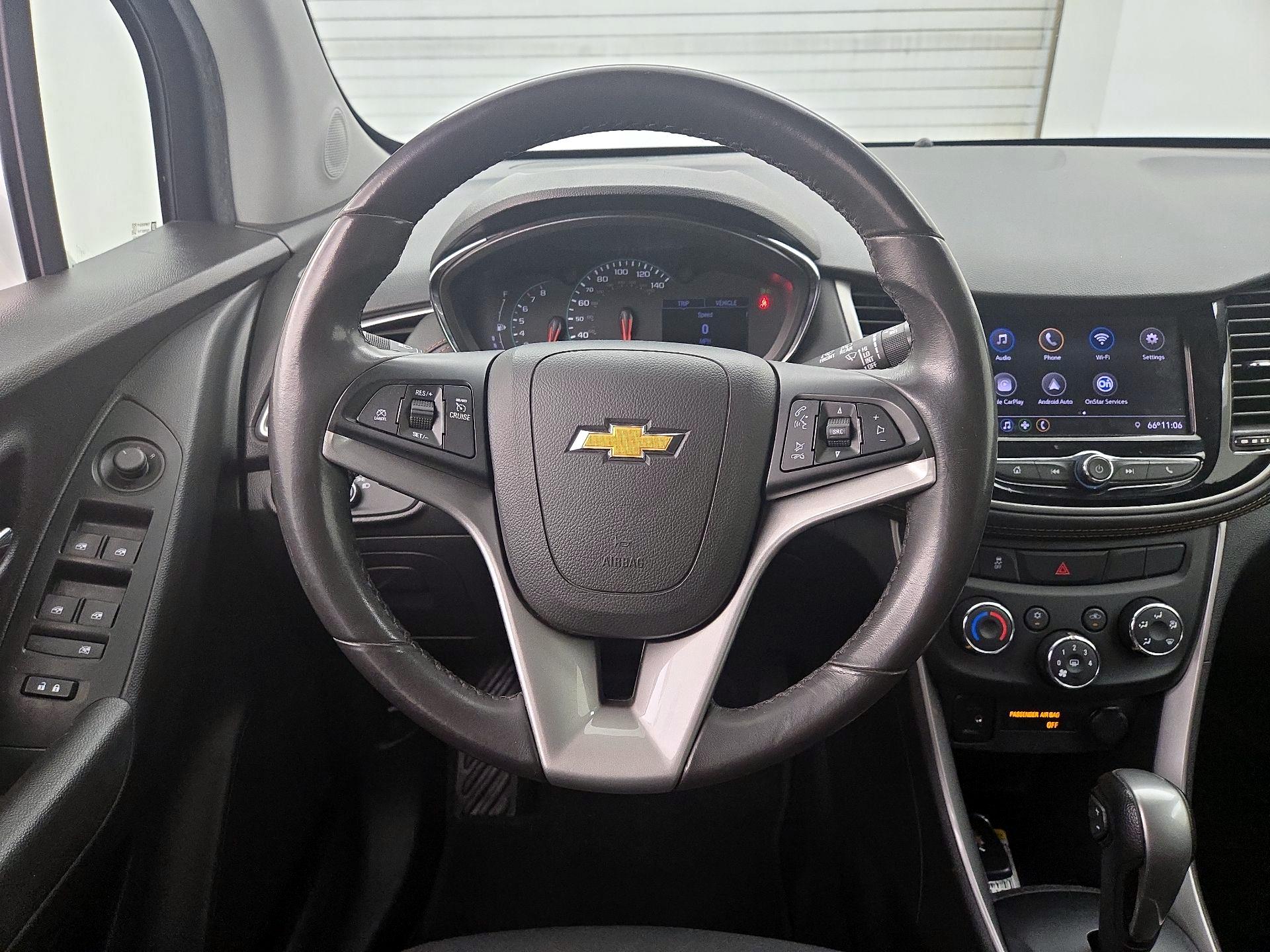 Thumbnail: 2020 Chevrolet Trax - 10