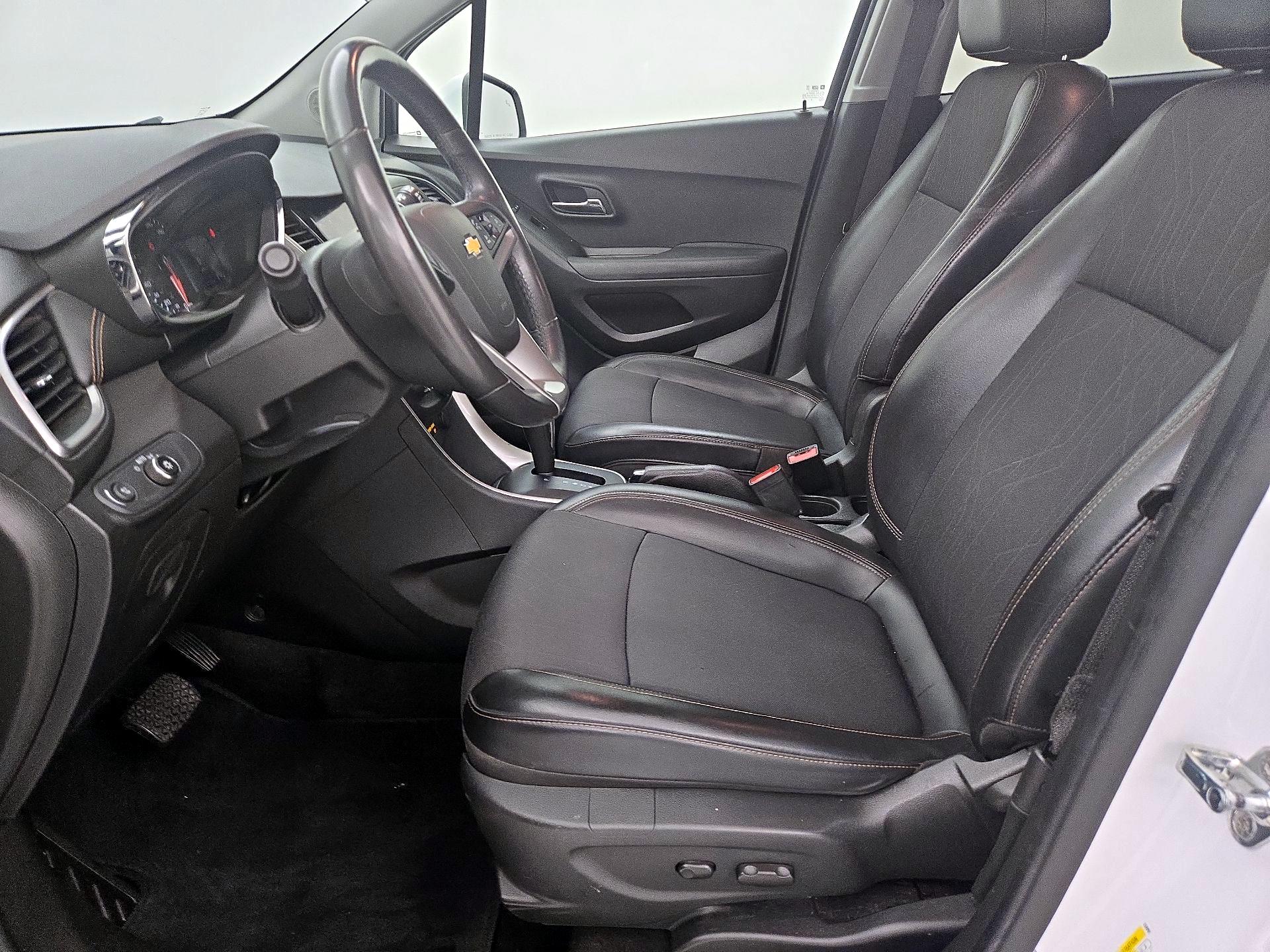 Thumbnail: 2020 Chevrolet Trax - 11