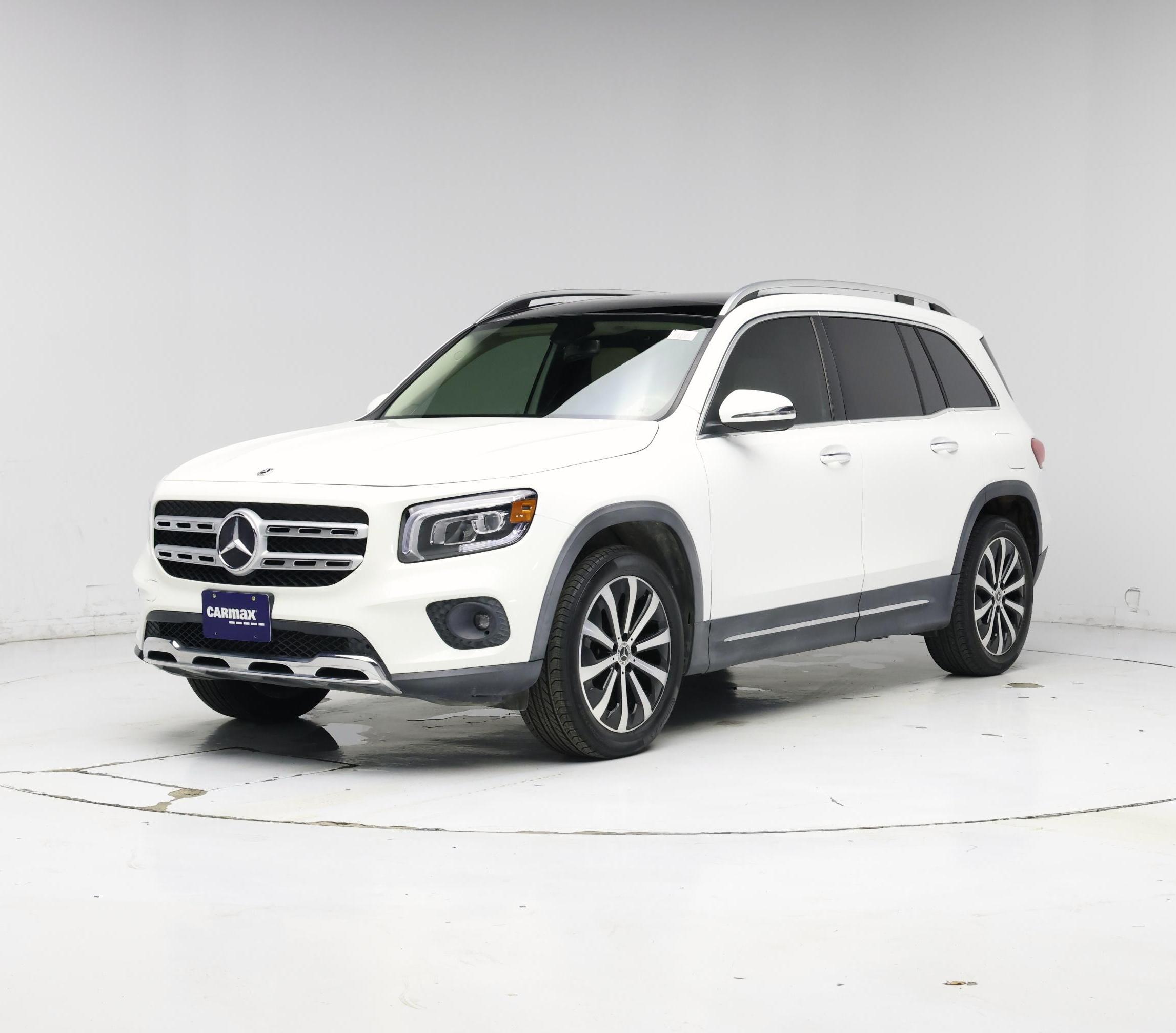 Thumbnail: 2022 Mercedes-Benz GLB - 4