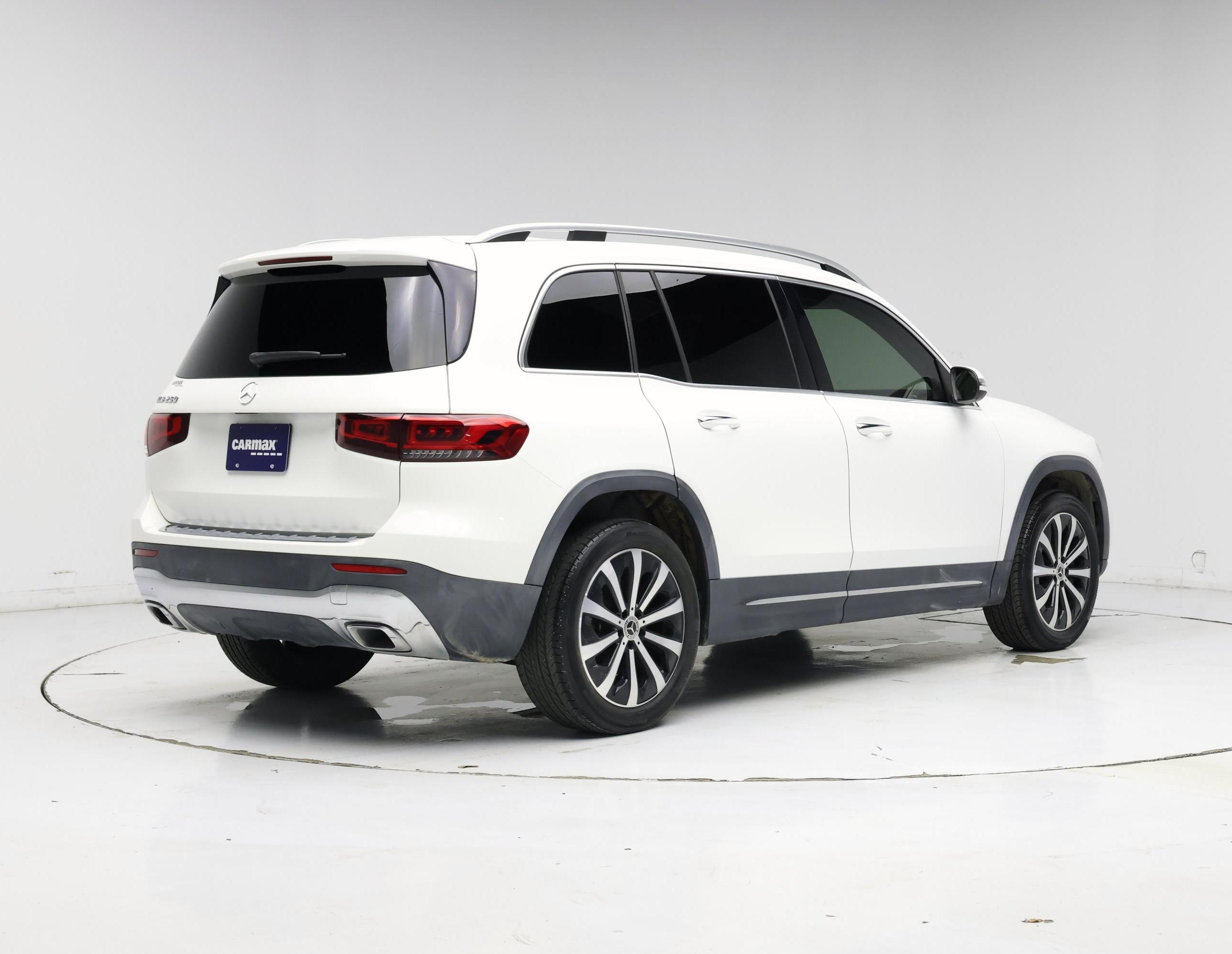 Thumbnail: 2022 Mercedes-Benz GLB - 8