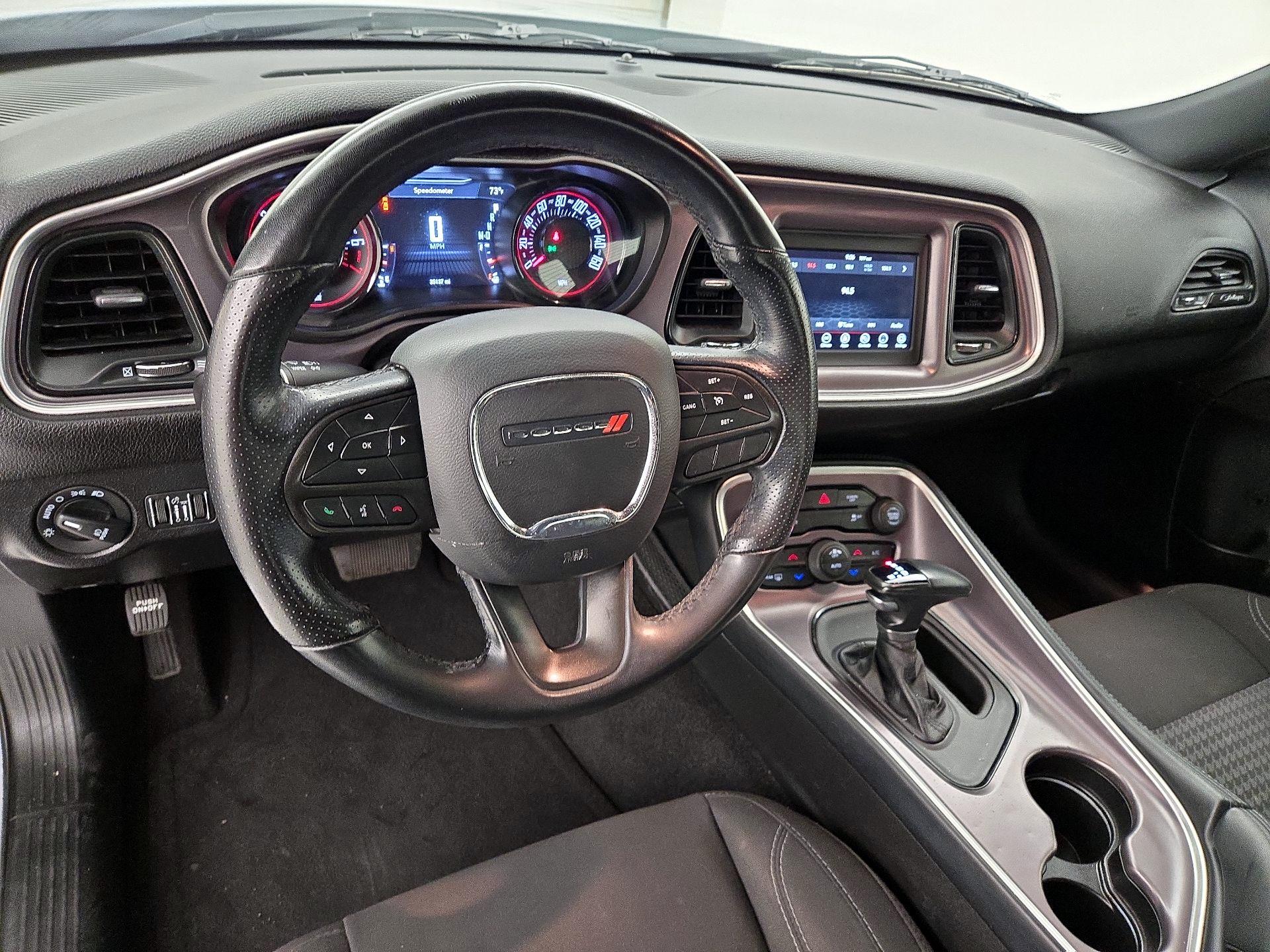 Thumbnail: 2021 Dodge Challenger - 9