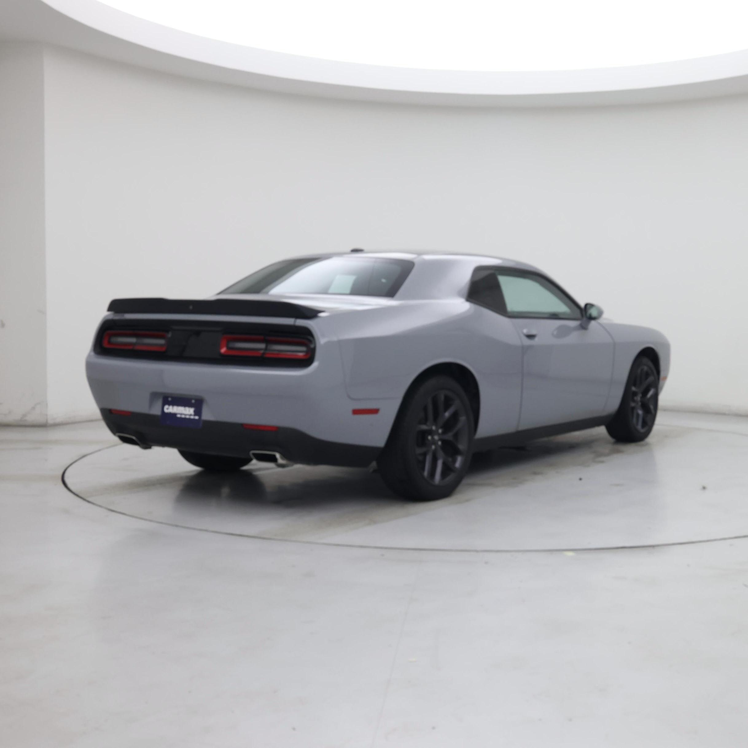 Thumbnail: 2021 Dodge Challenger - 8