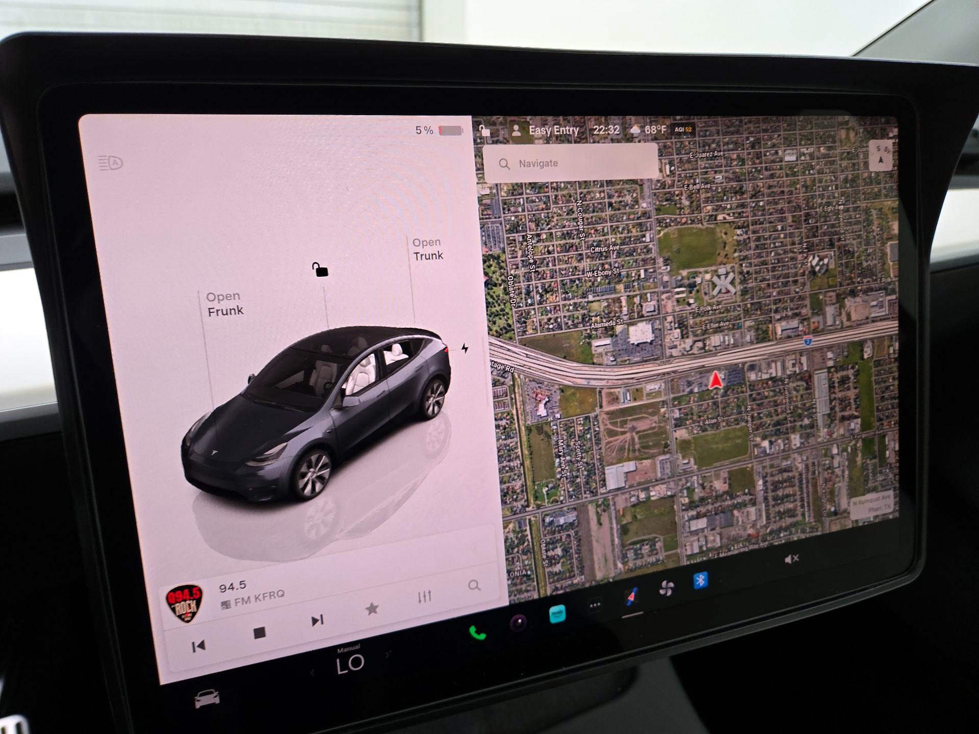 Thumbnail: 2023 Tesla Model Y - 13