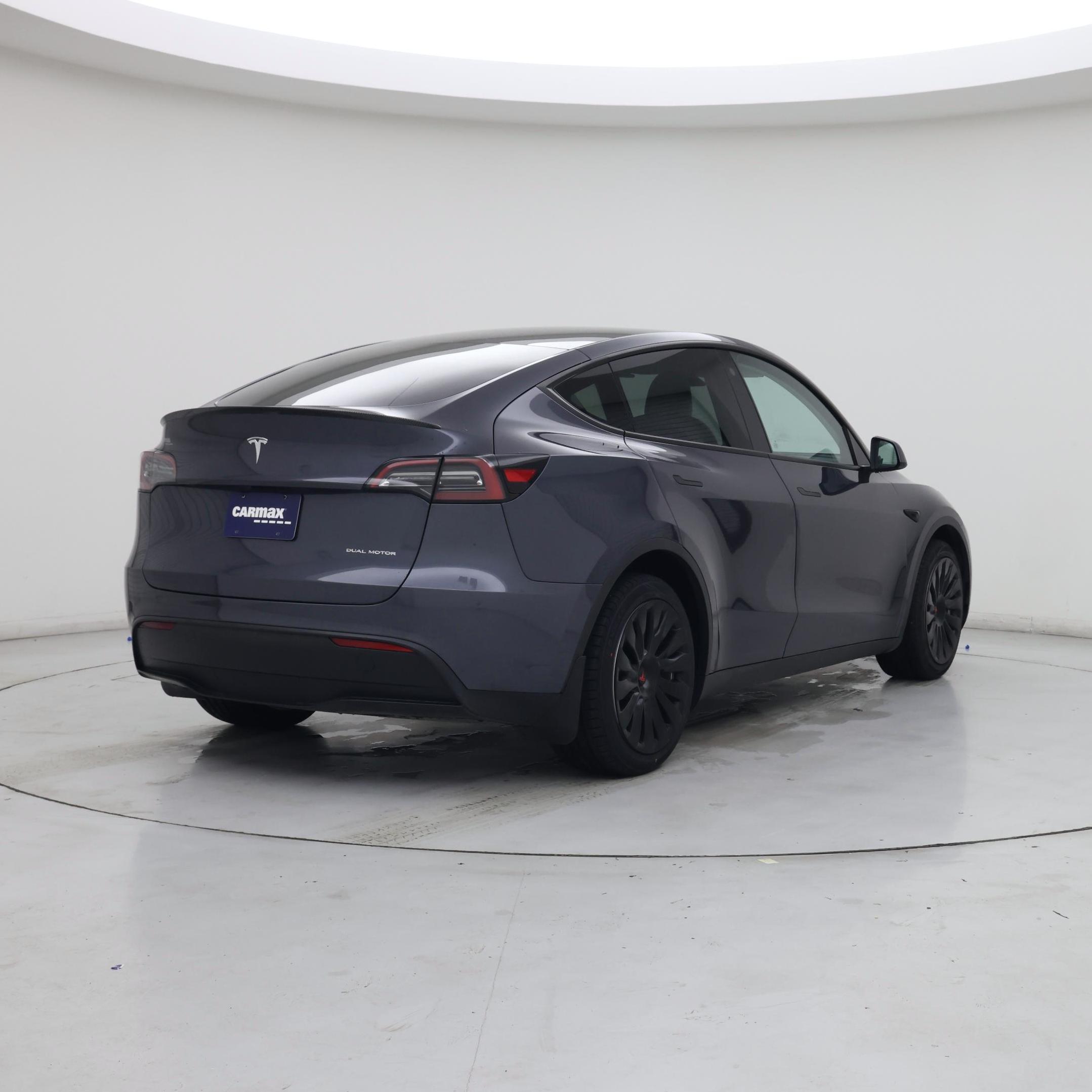 Thumbnail: 2023 Tesla Model Y - 8