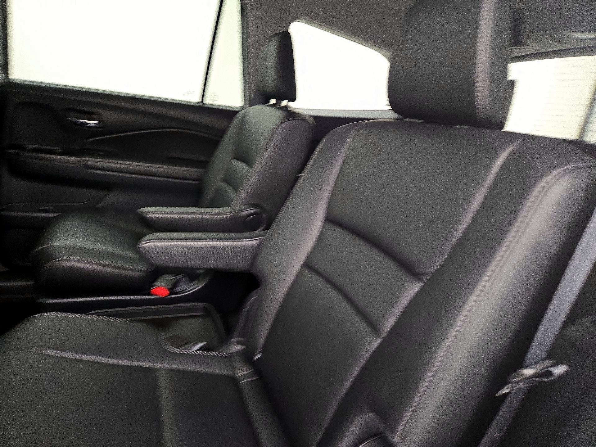 Thumbnail: 2020 Honda Pilot - 20