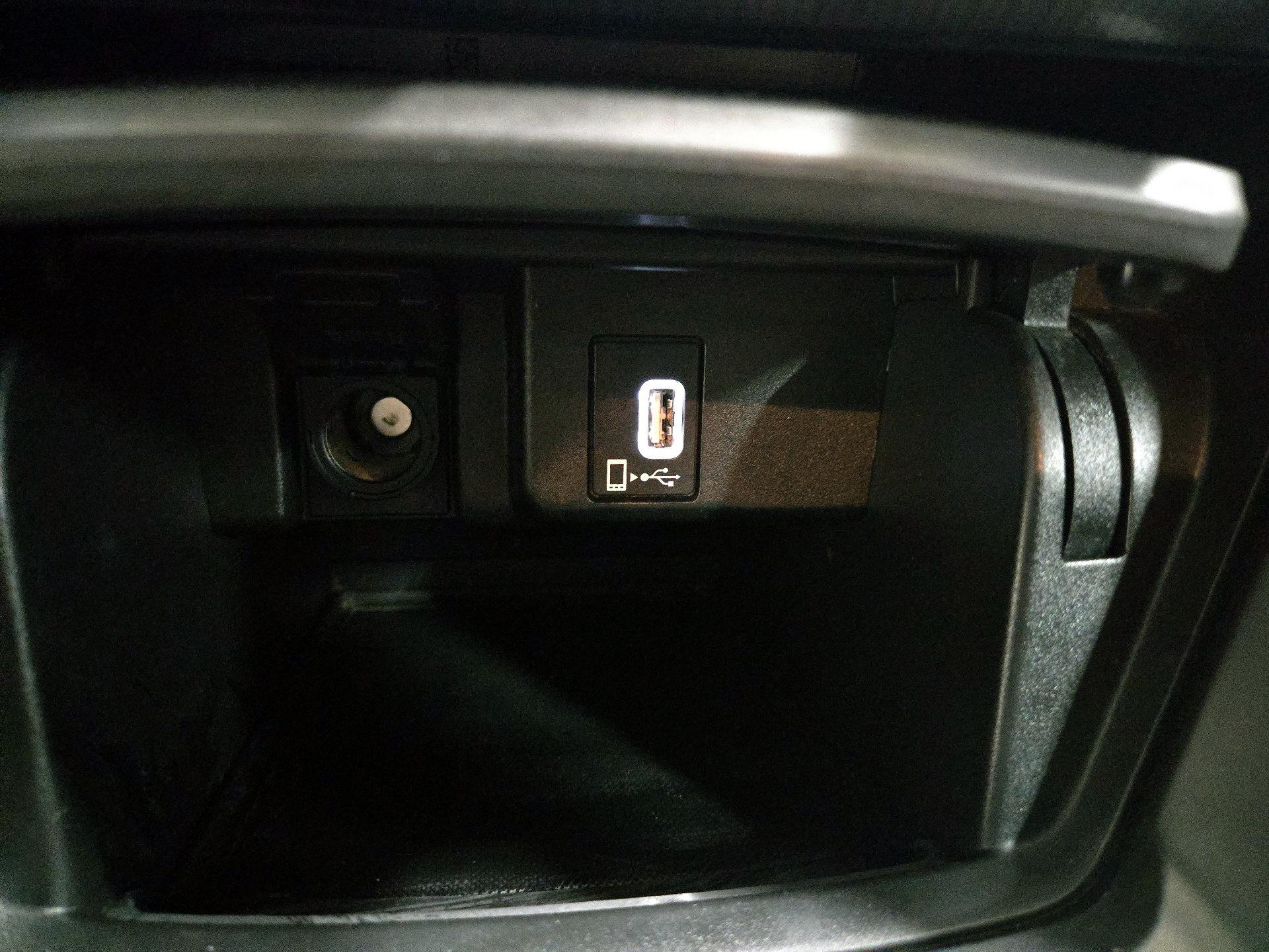 Thumbnail: 2018 Honda Accord - 18
