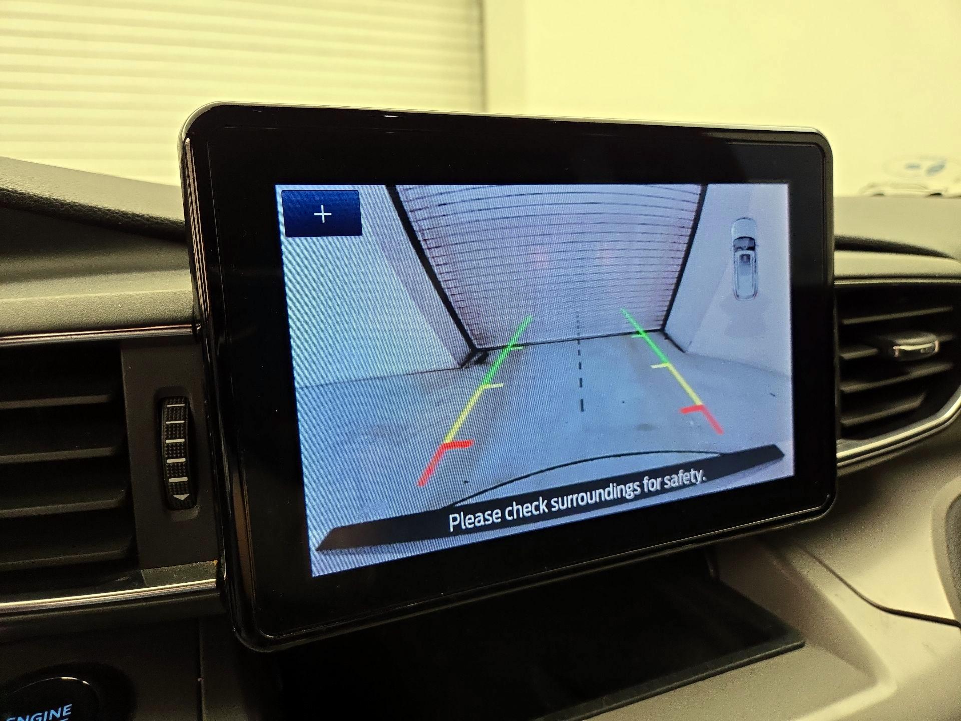 Thumbnail: 2022 Ford Explorer - 15