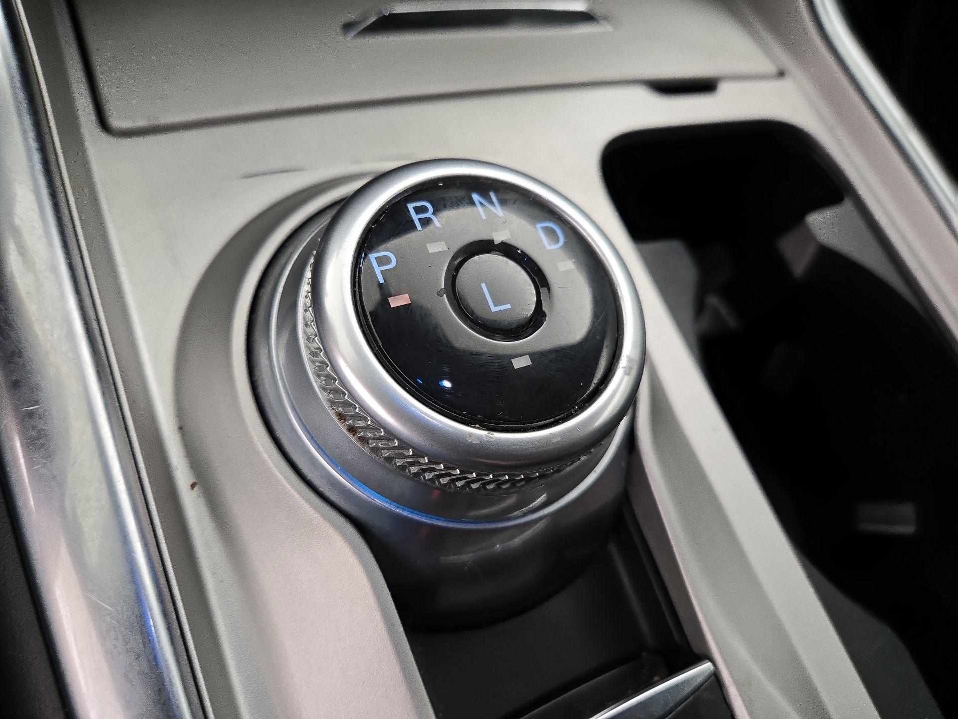 Thumbnail: 2022 Ford Explorer - 18