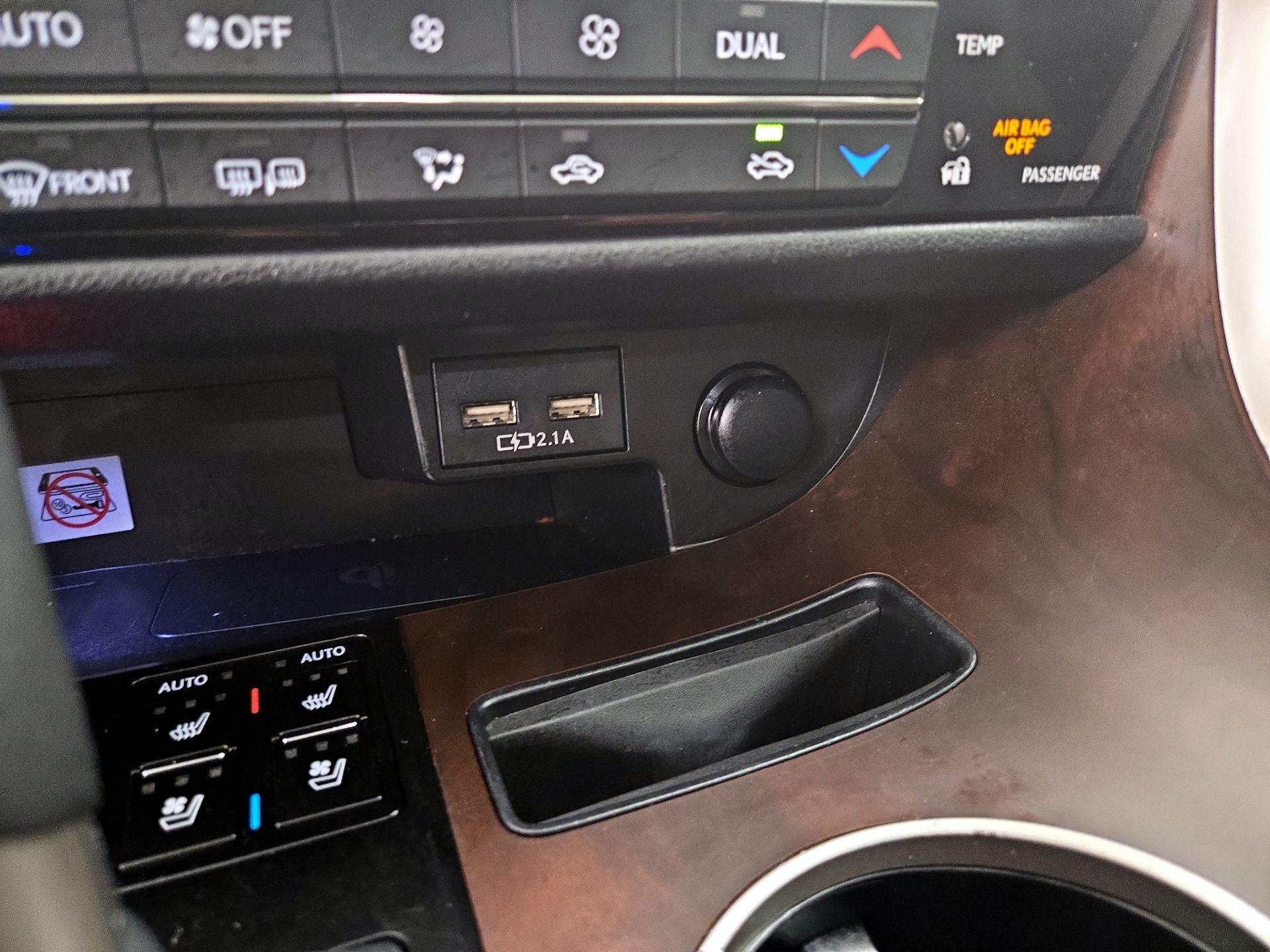 Thumbnail: 2022 Lexus RX - 18