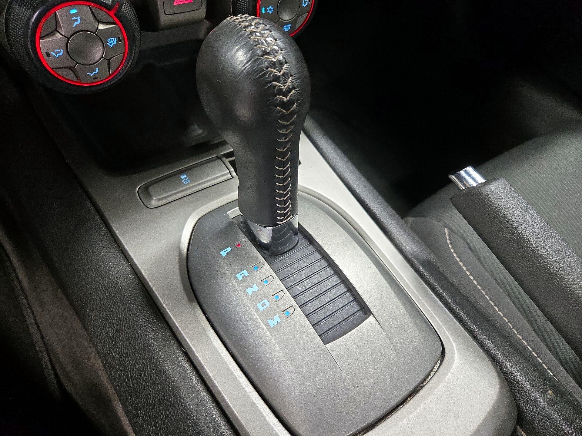 Thumbnail: 2015 Chevrolet Camaro - 18