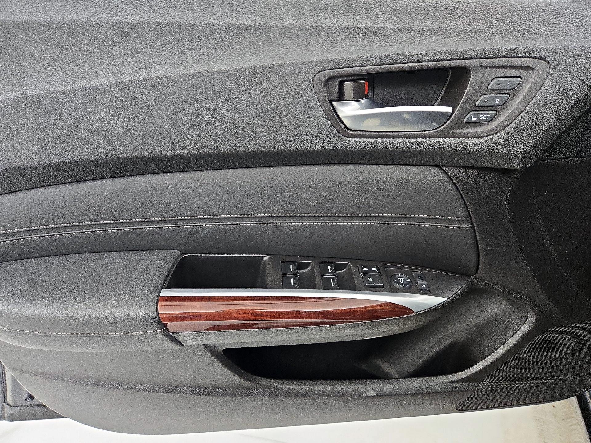 Thumbnail: 2016 Acura TLX - 12