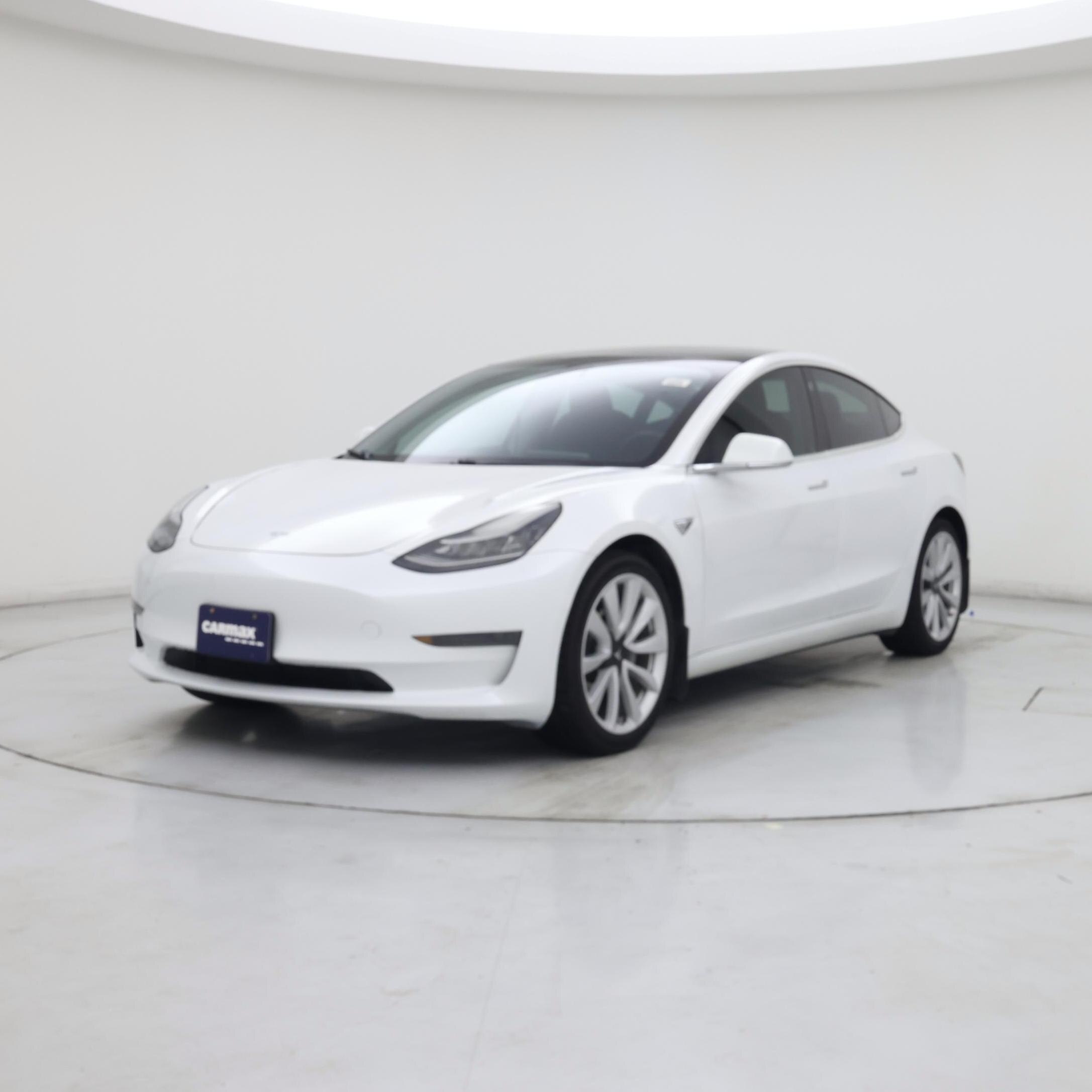 Thumbnail: 2020 Tesla Model 3 - 4