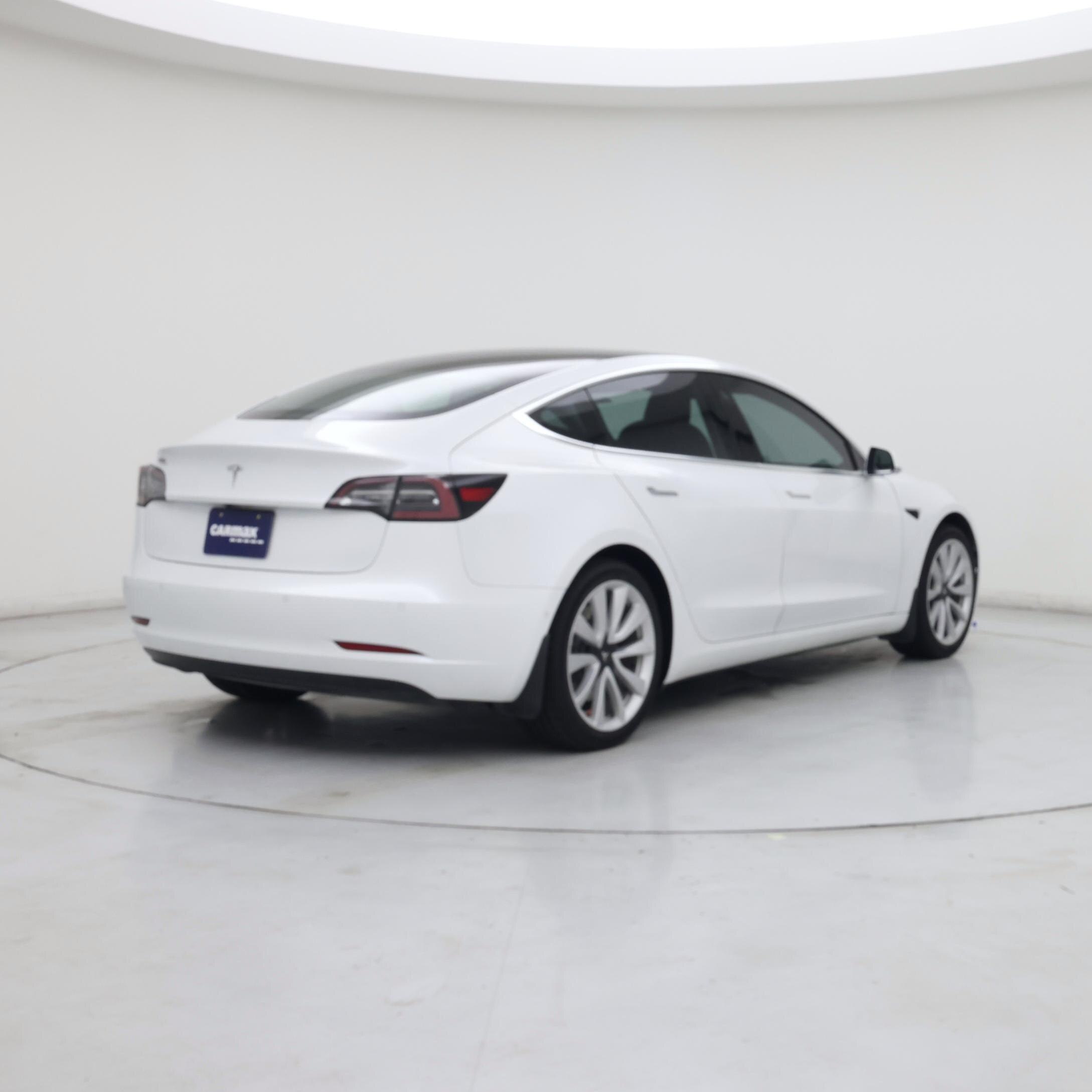 Thumbnail: 2020 Tesla Model 3 - 8