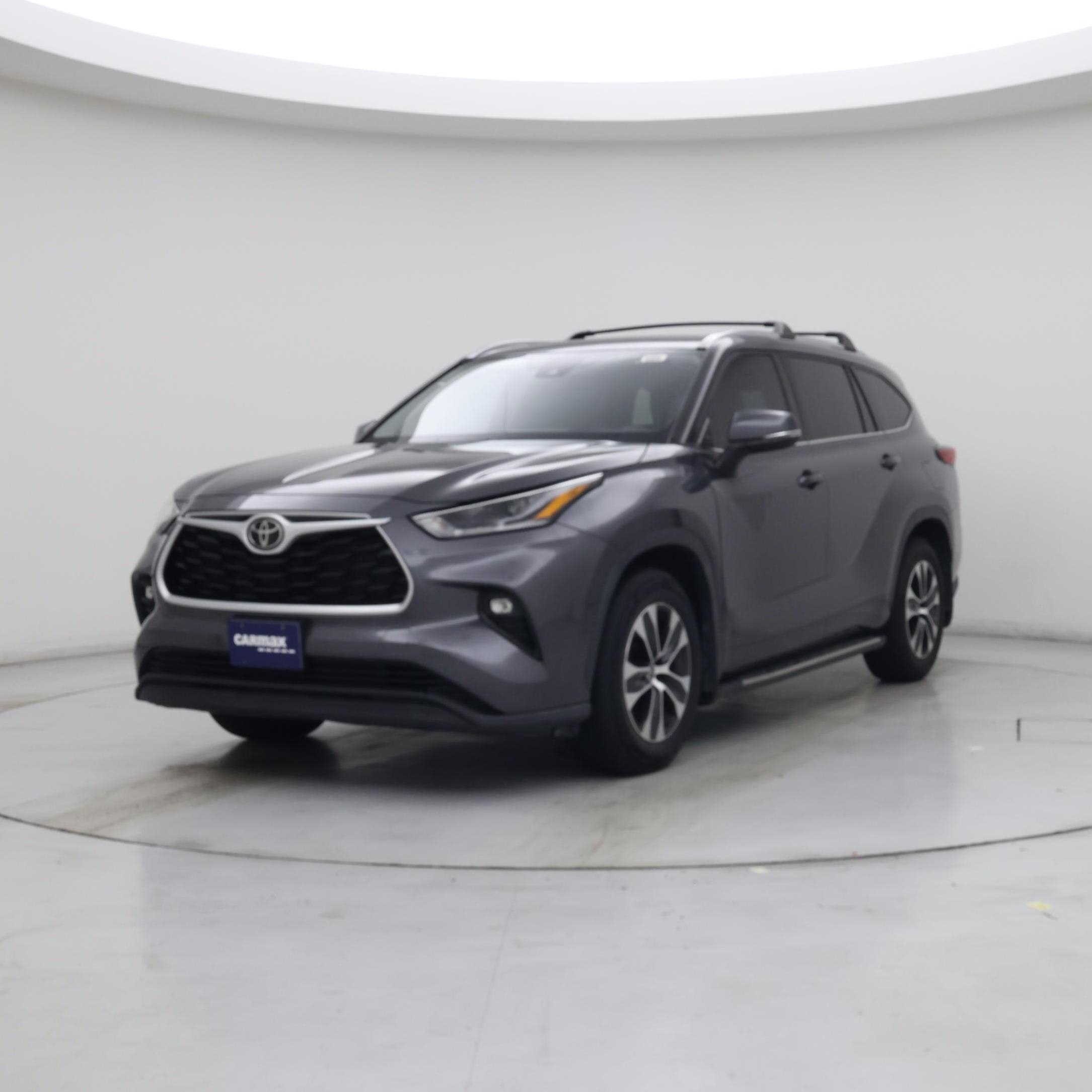 Thumbnail: 2021 Toyota Highlander - 4