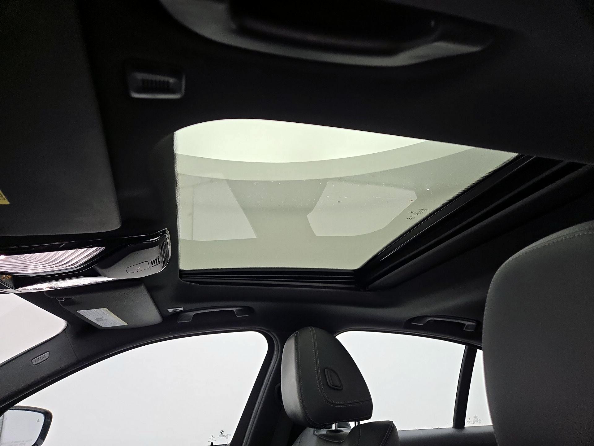 Thumbnail: 2023 BMW 3 Series - 20