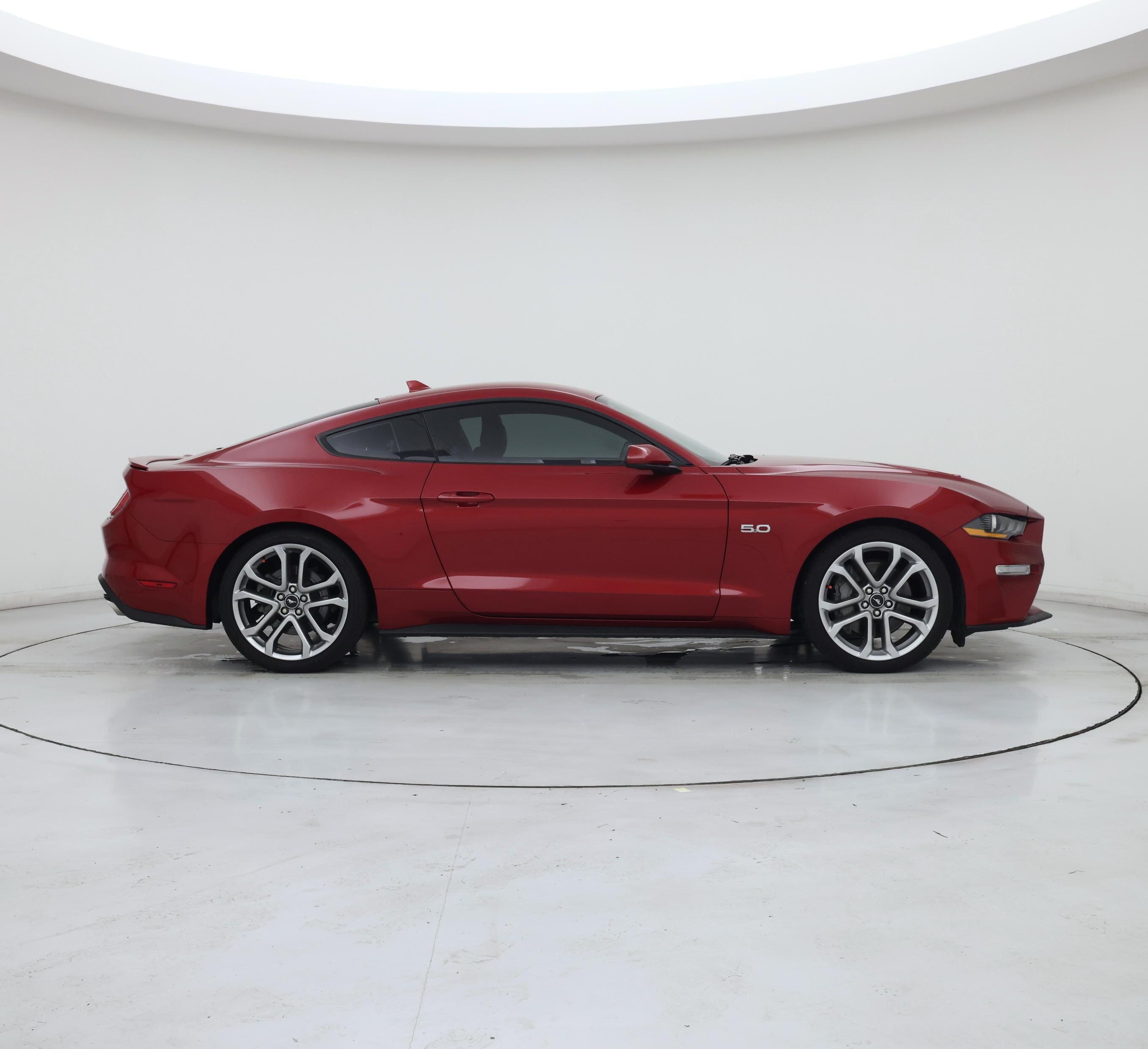 Thumbnail: 2022 Ford Mustang - 7