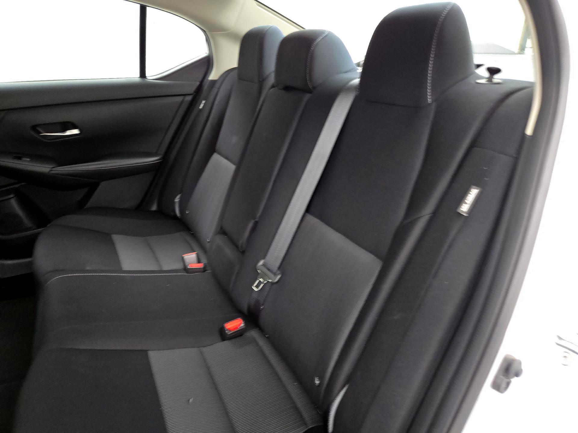 Thumbnail: 2020 Nissan Sentra - 19