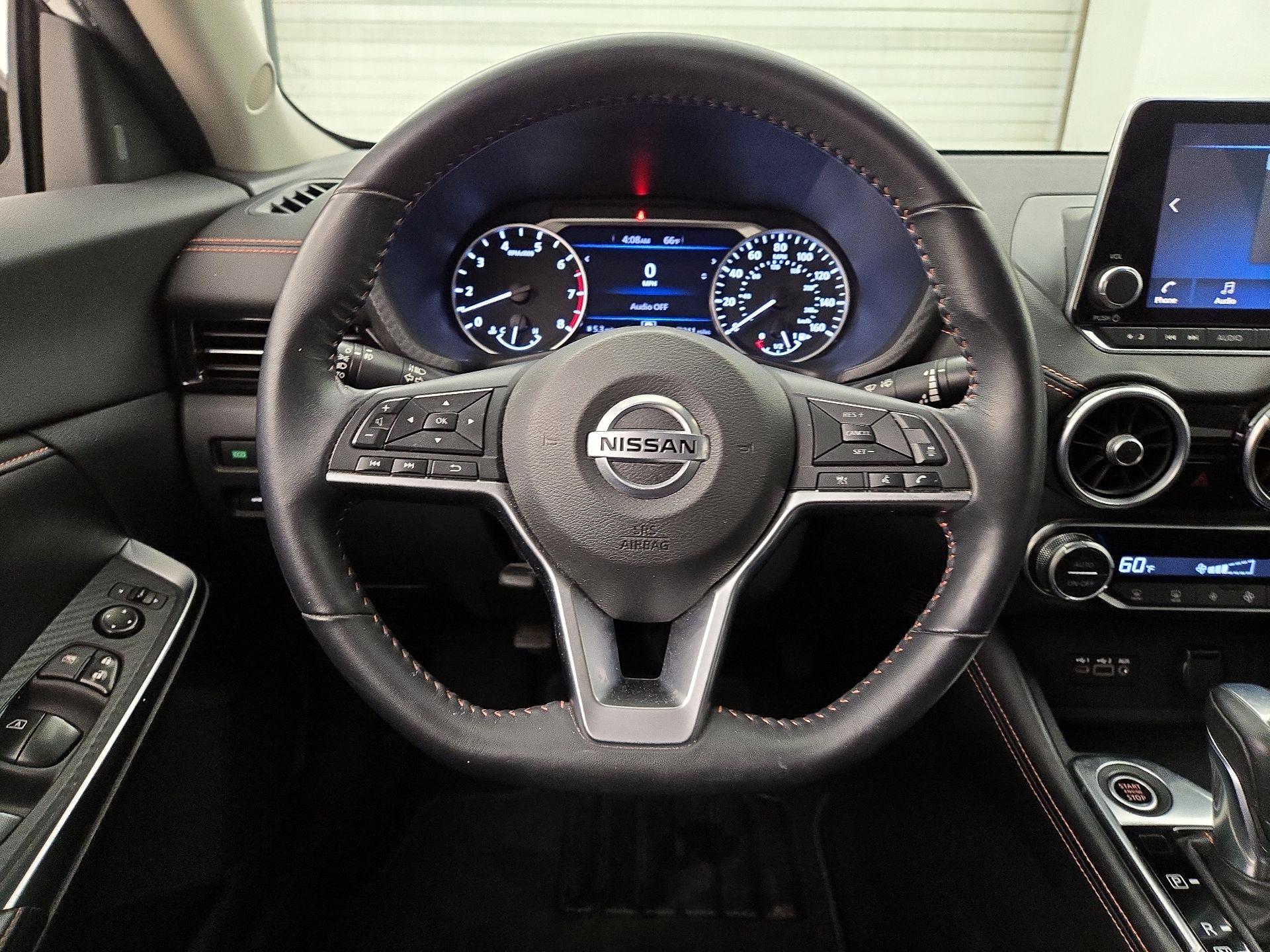 Thumbnail: 2020 Nissan Sentra - 10