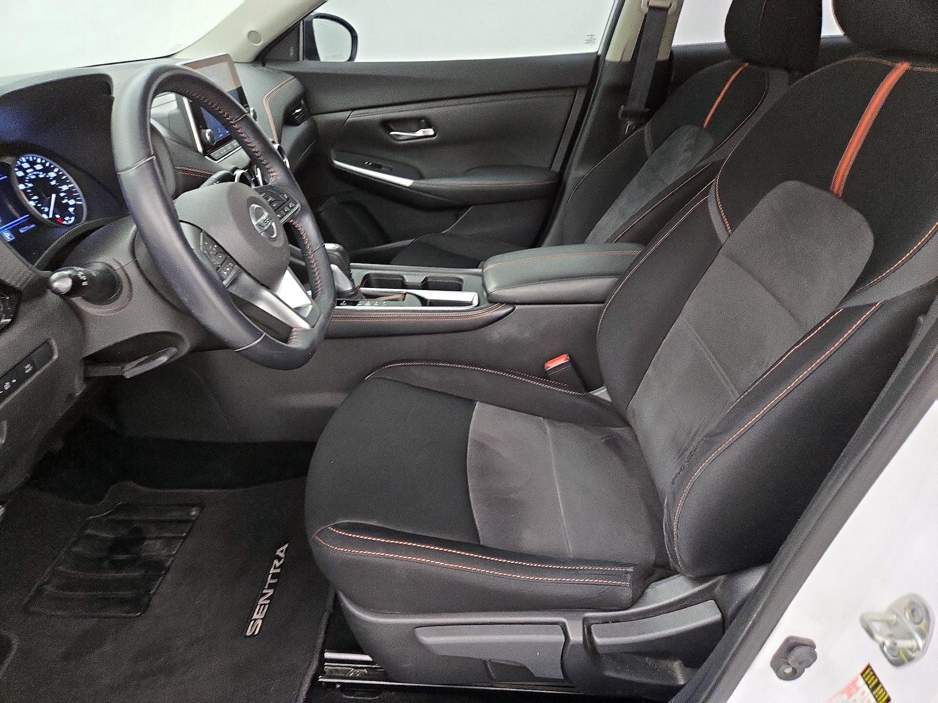 Thumbnail: 2020 Nissan Sentra - 11