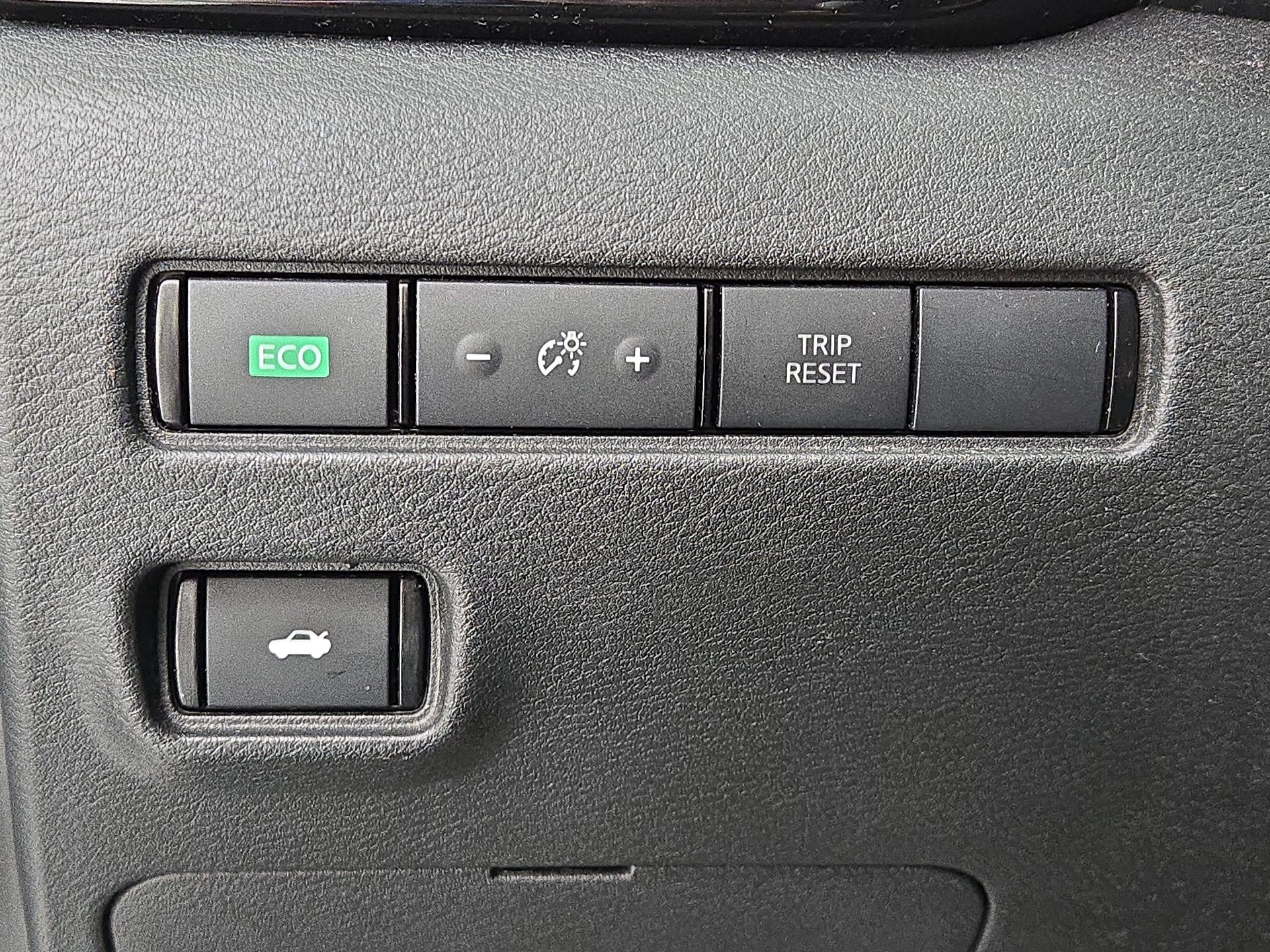 Thumbnail: 2020 Nissan Sentra - 13