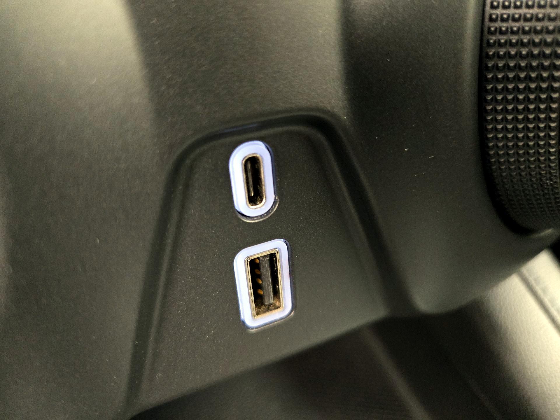 Thumbnail: 2020 Chevrolet Blazer - 18