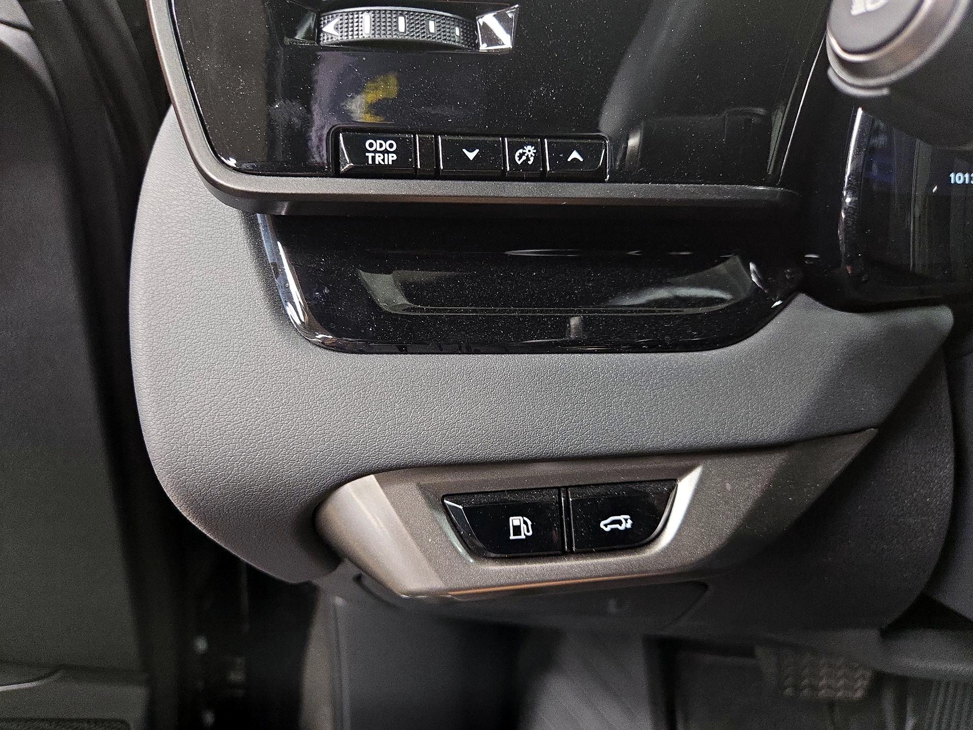 Thumbnail: 2025 Lexus RX - 13