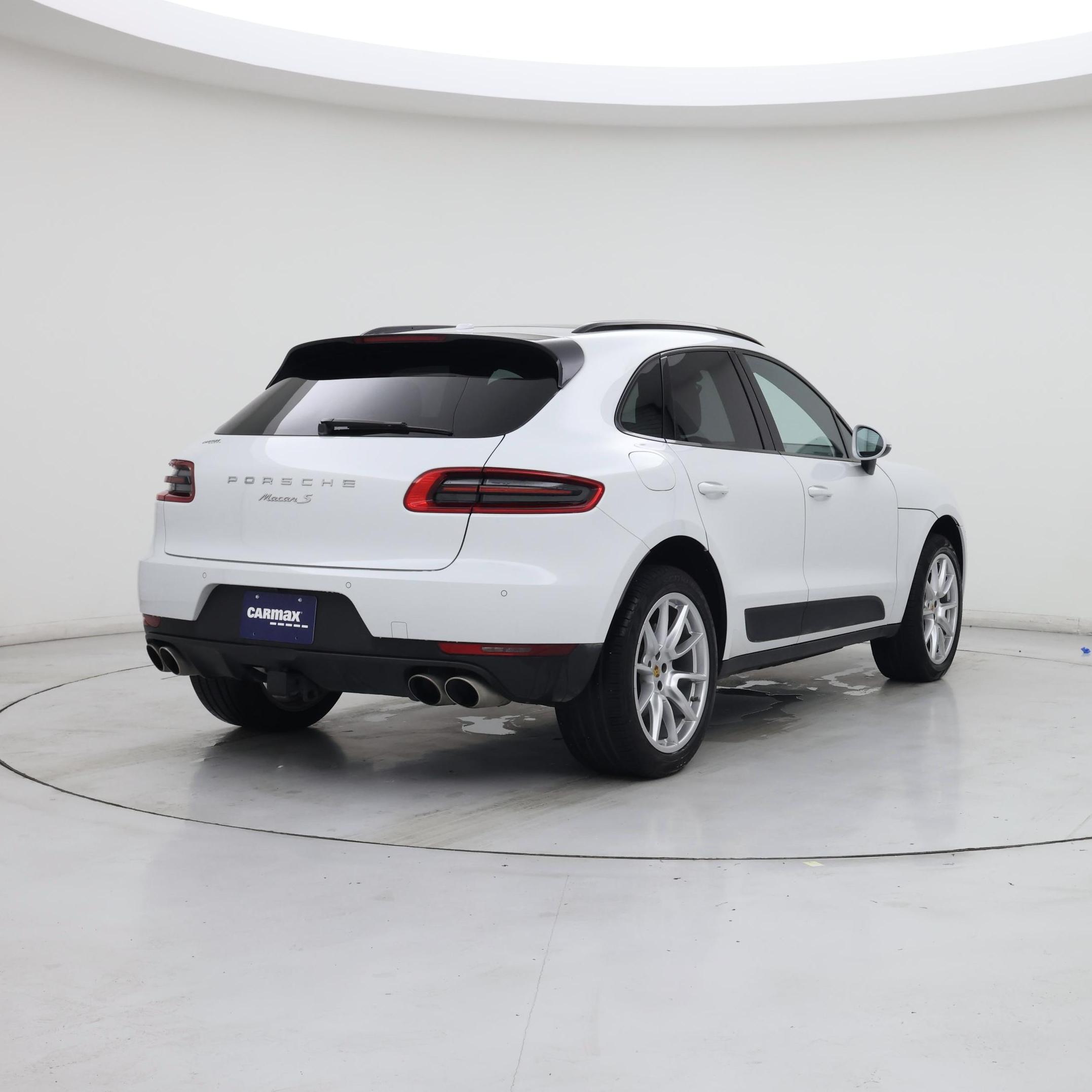 Thumbnail: 2018 Porsche Macan - 8