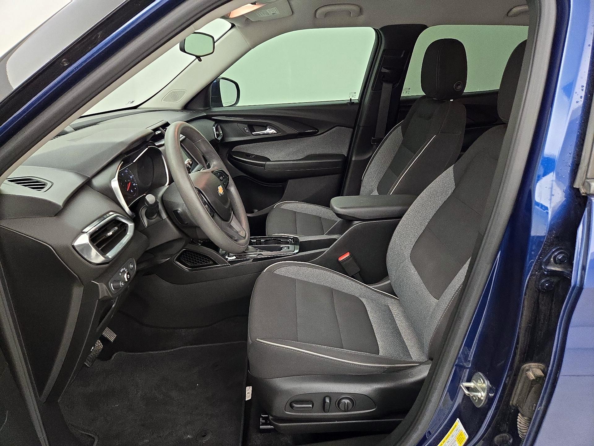 Thumbnail: 2022 Chevrolet TrailBlazer - 11