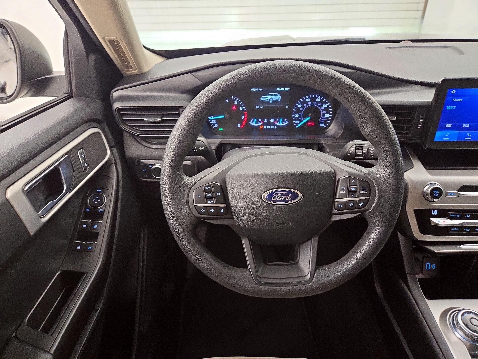 Thumbnail: 2021 Ford Explorer - 10