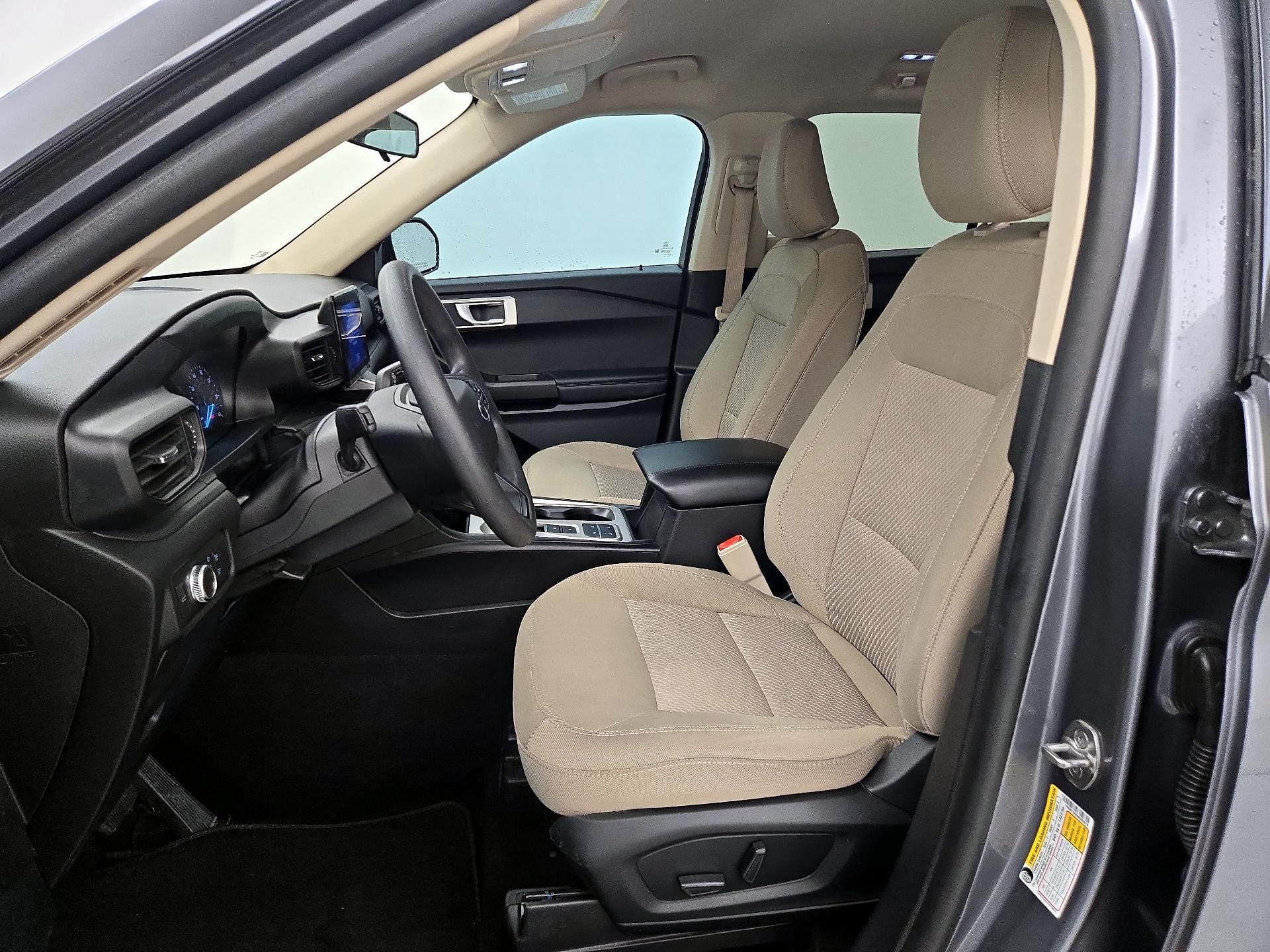 Thumbnail: 2021 Ford Explorer - 11