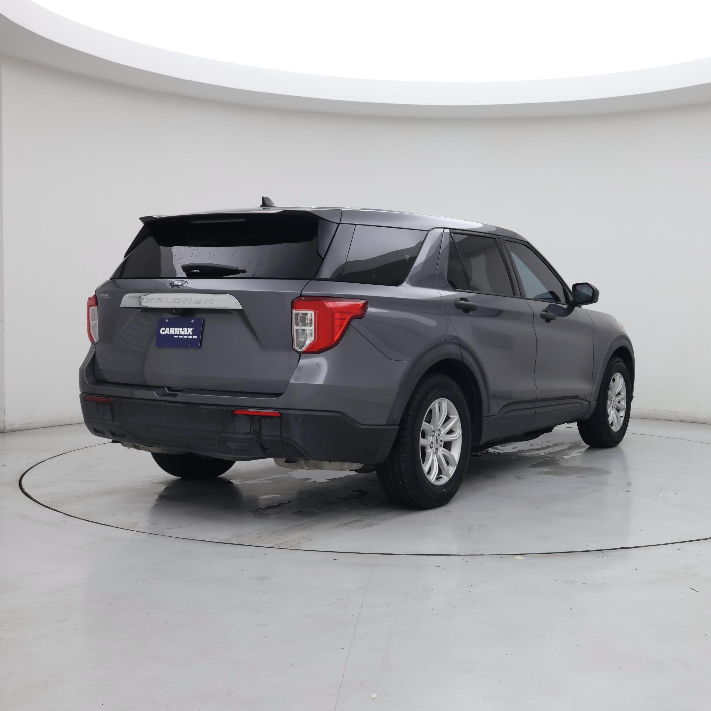 Thumbnail: 2021 Ford Explorer - 8