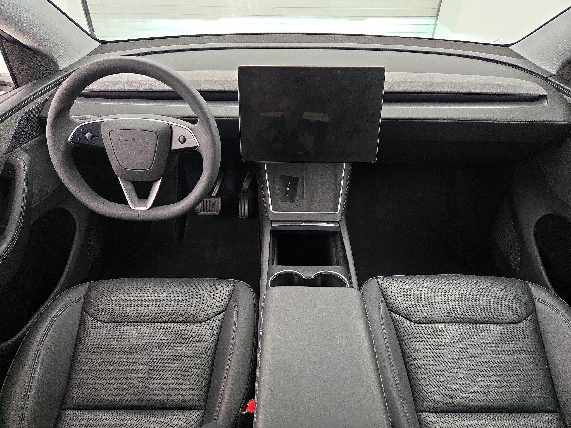 Thumbnail: 2026 Tesla Model Y - 9