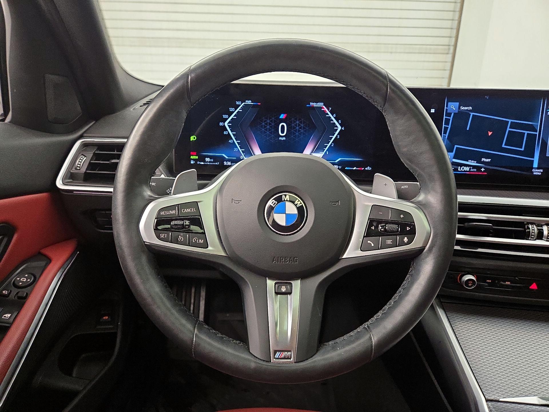 Thumbnail: 2024 BMW 3 Series - 10