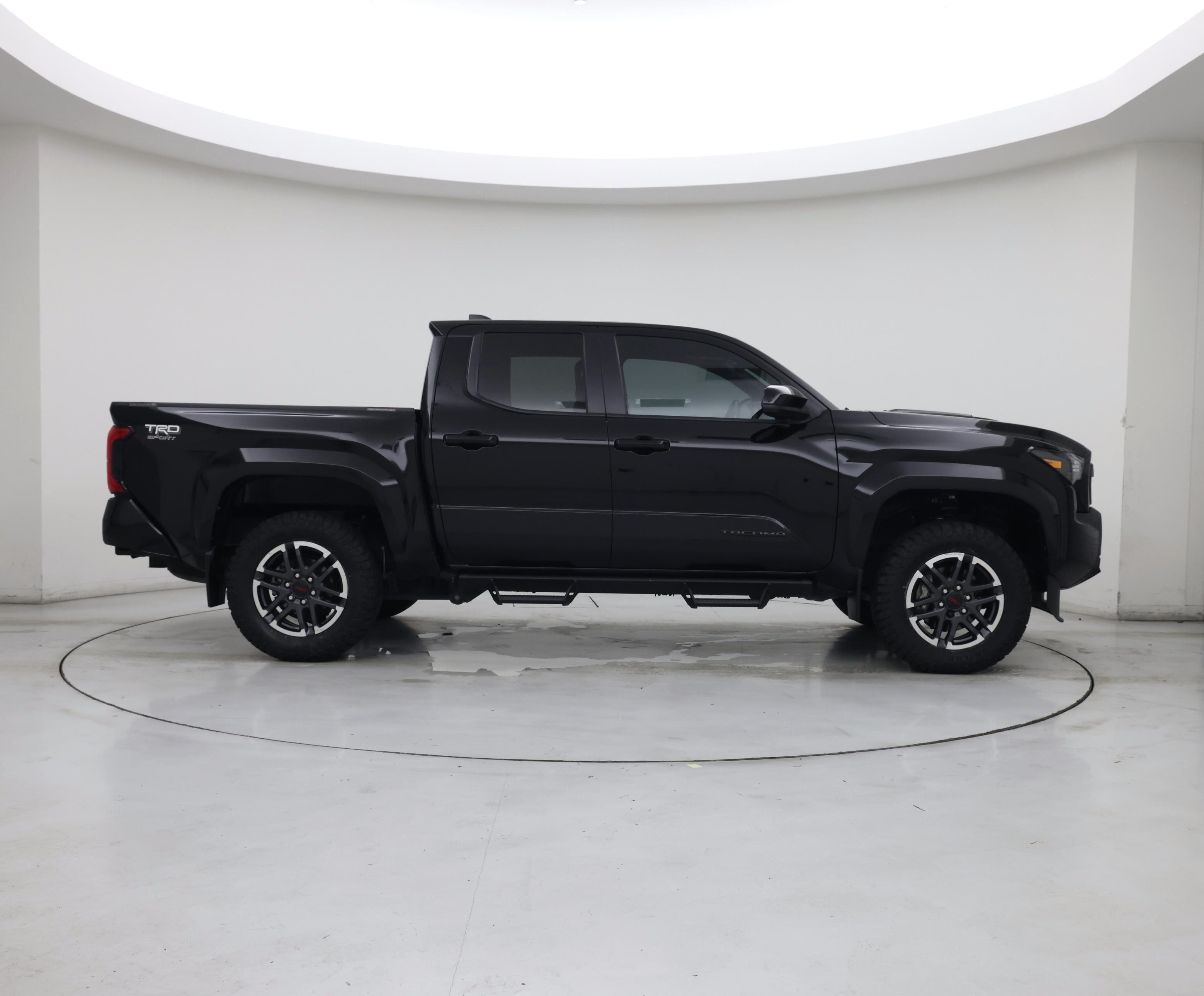Thumbnail: 2024 Toyota Tacoma - 7