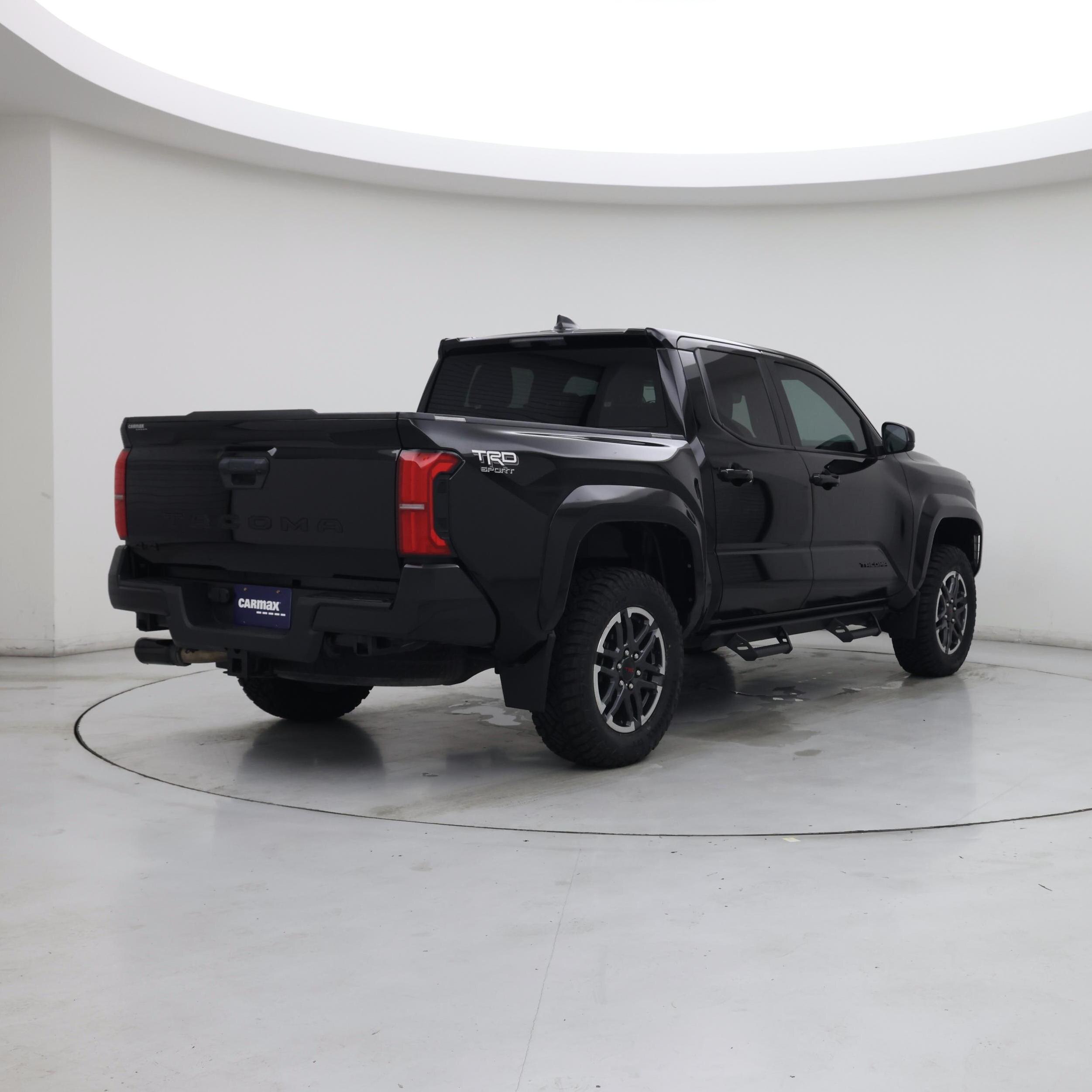Thumbnail: 2024 Toyota Tacoma - 8