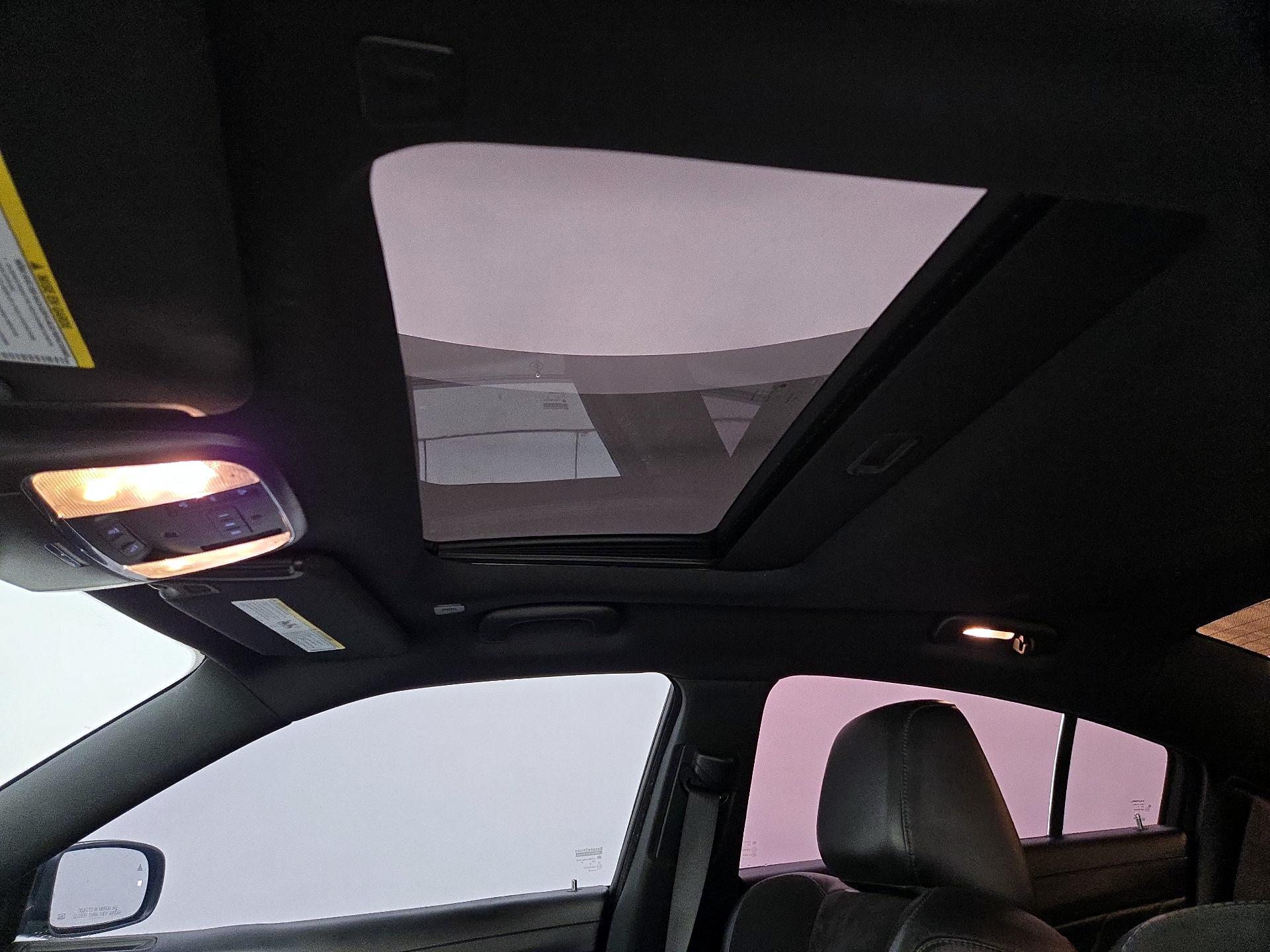 Thumbnail: 2020 Dodge Charger - 19