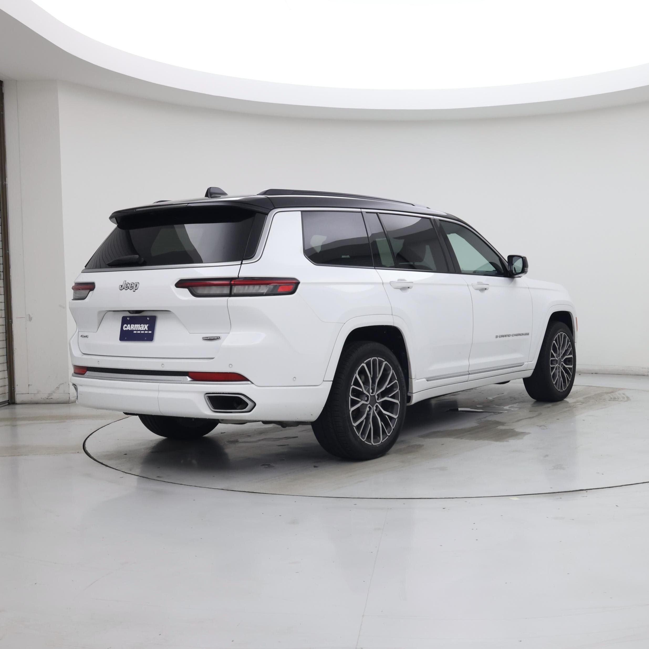 Thumbnail: 2025 Jeep Grand Cherokee L - 8