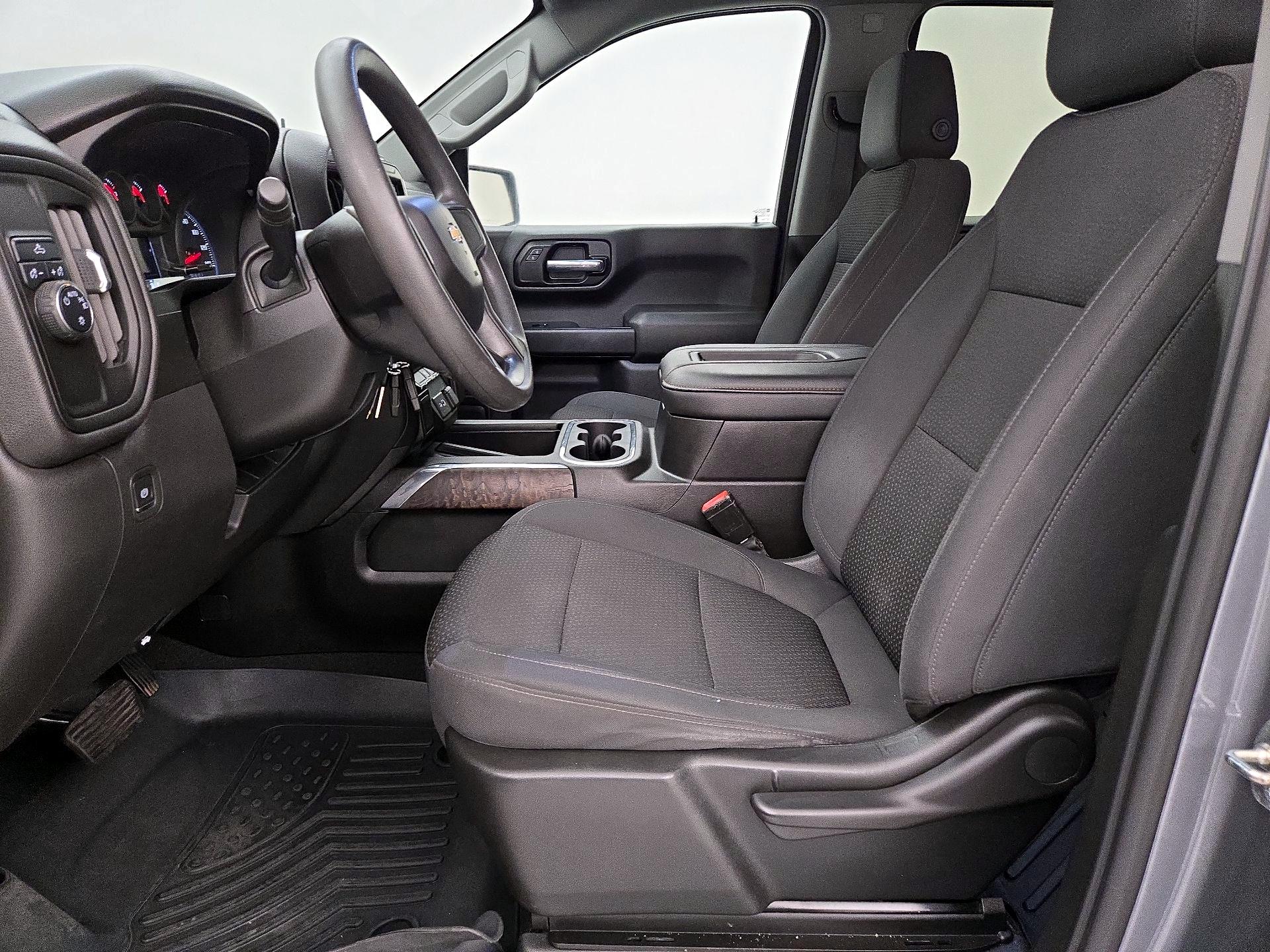 Thumbnail: 2021 Chevrolet Silverado 1500 - 11