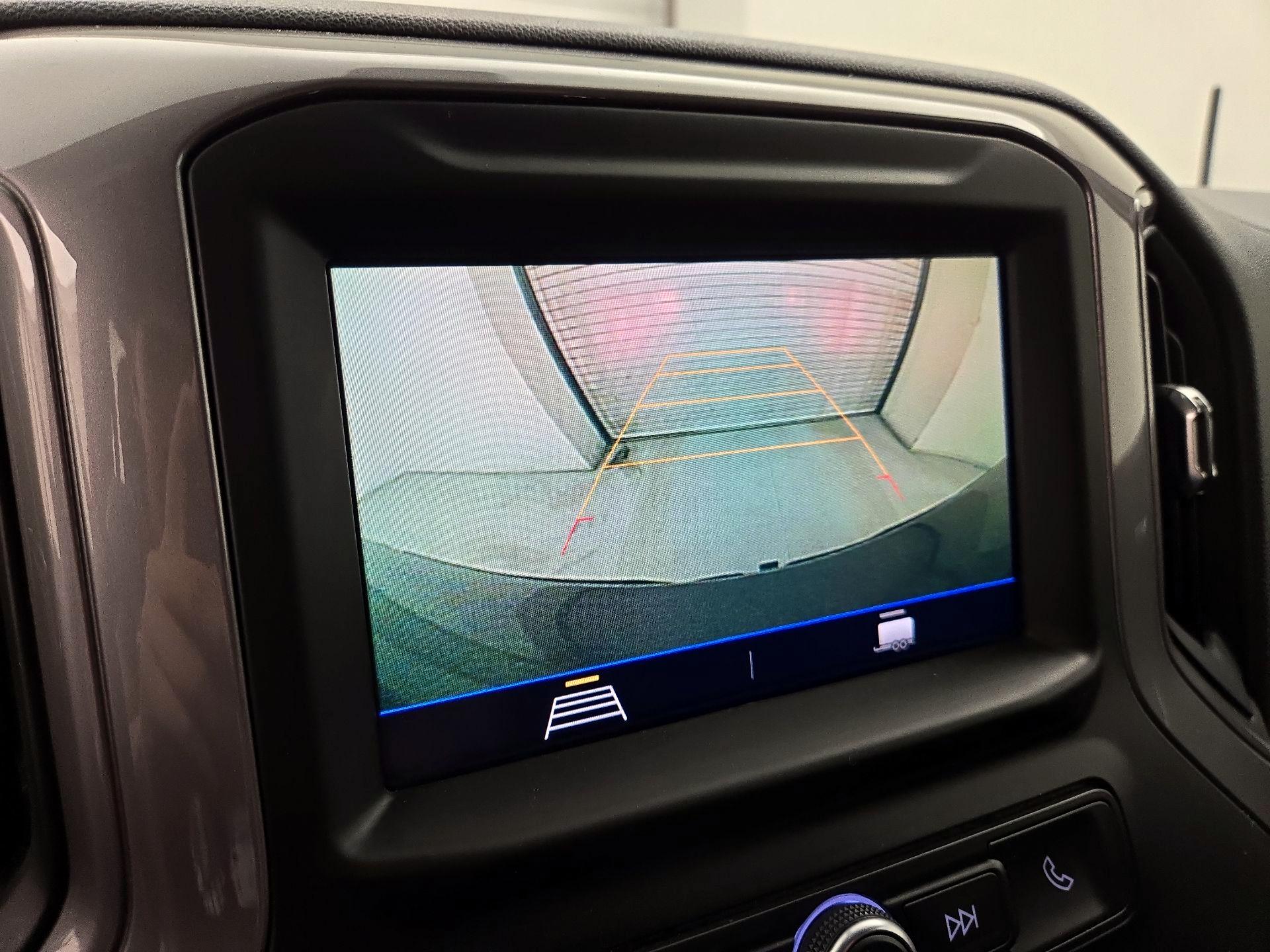 Thumbnail: 2021 Chevrolet Silverado 1500 - 14