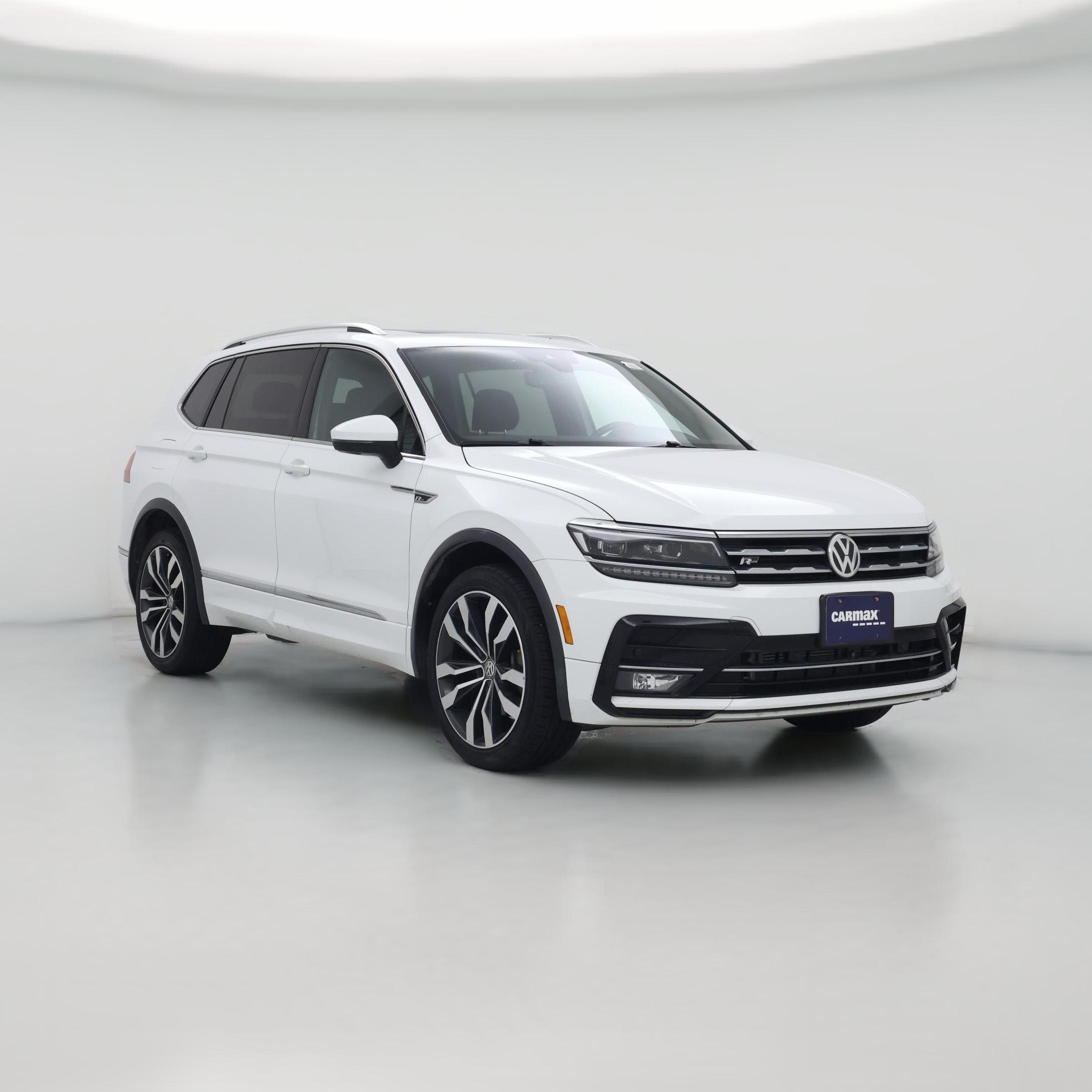 Thumbnail: 2021 Volkswagen Tiguan - 1