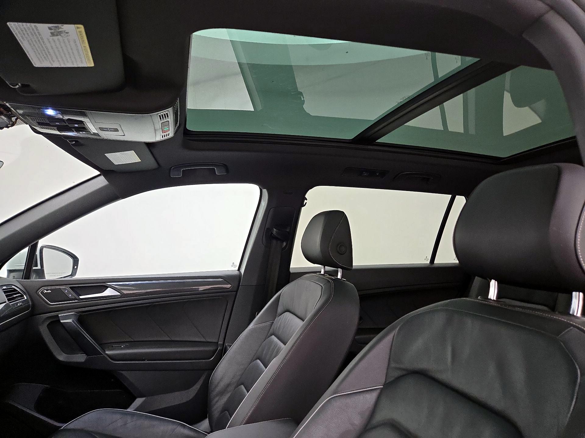 Thumbnail: 2021 Volkswagen Tiguan - 19