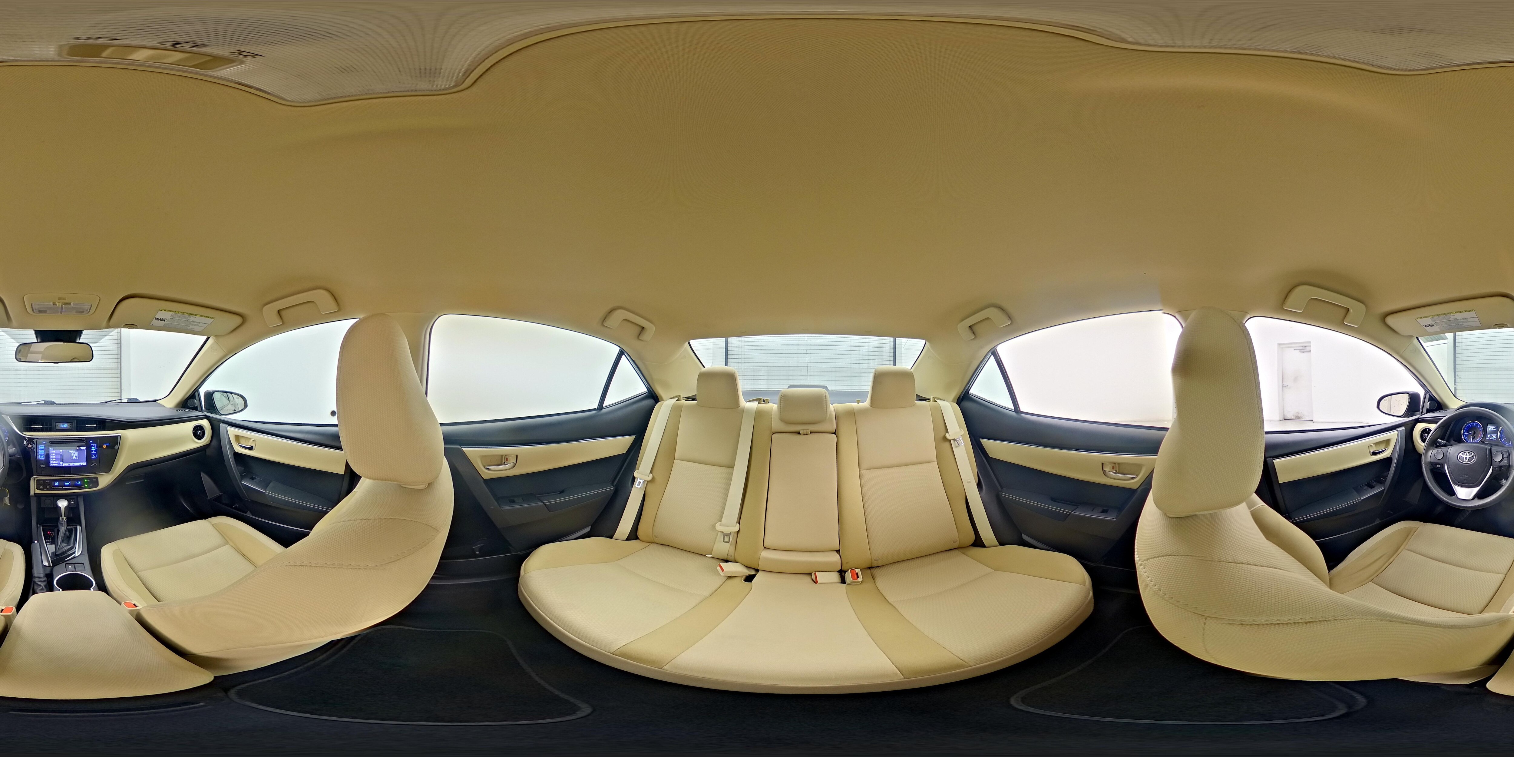 2018 Toyota Corolla LE - Photo 25