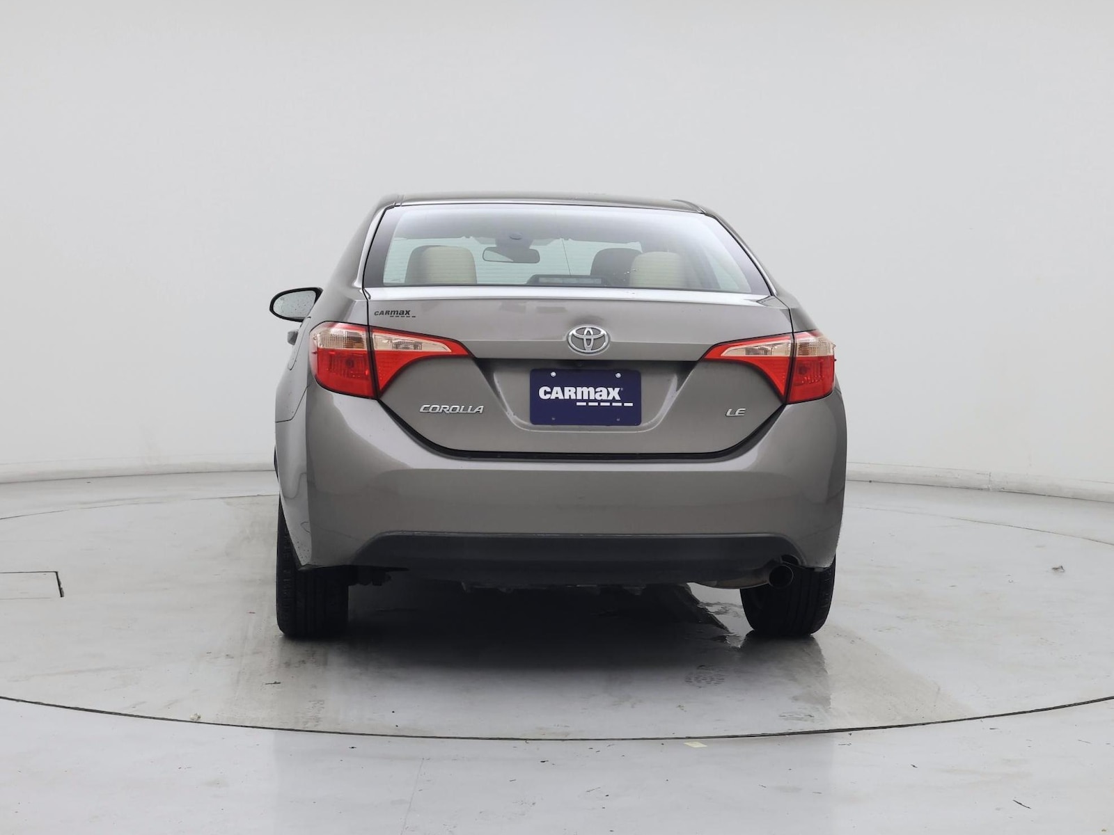 2018 Toyota Corolla LE - Photo 7