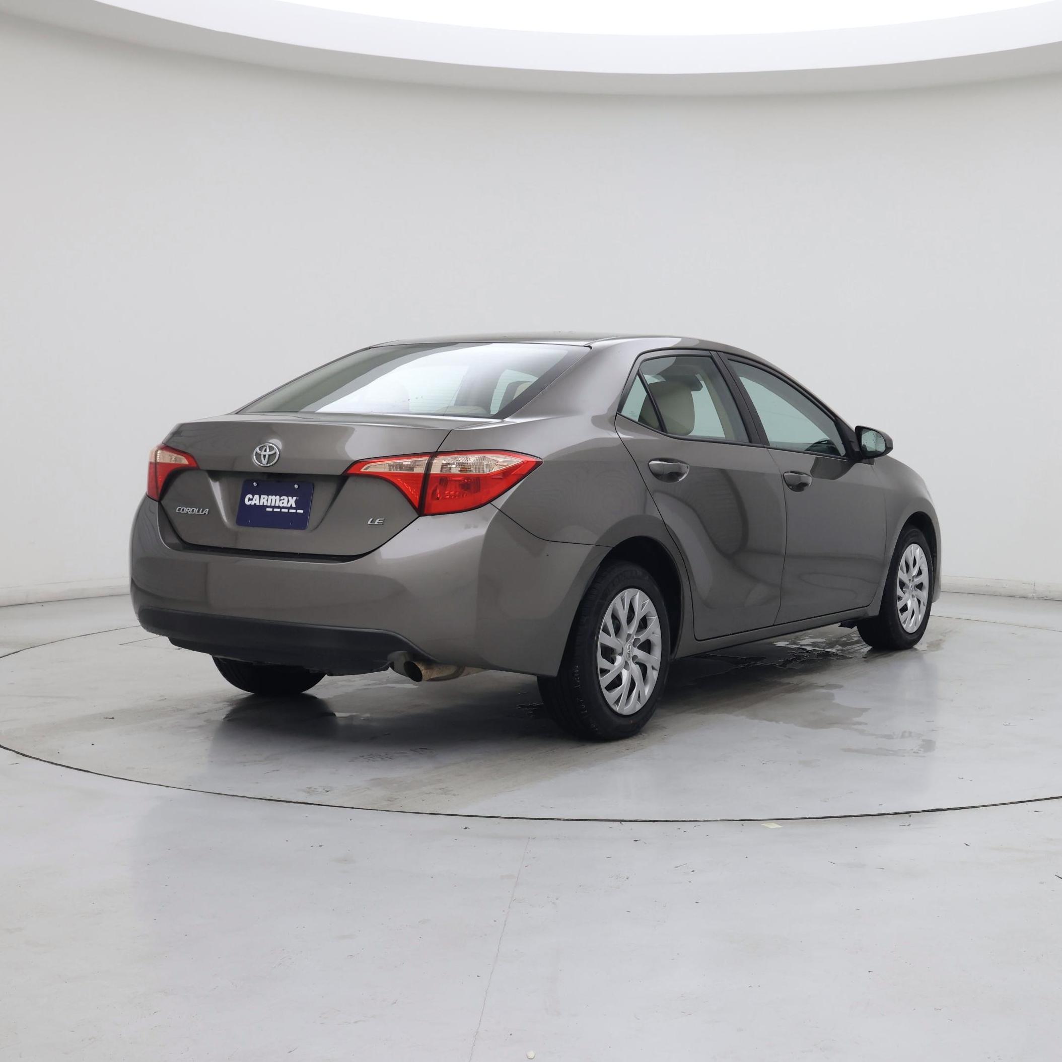 Thumbnail: 2018 Toyota Corolla - 8