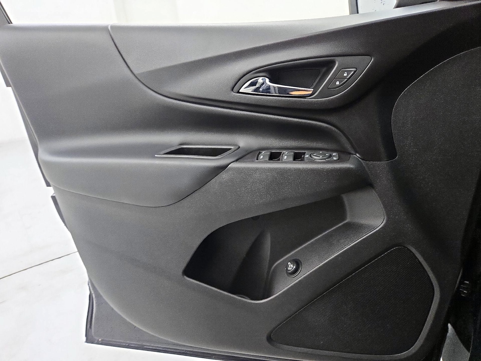 2020 Chevrolet Equinox LT - Photo 13