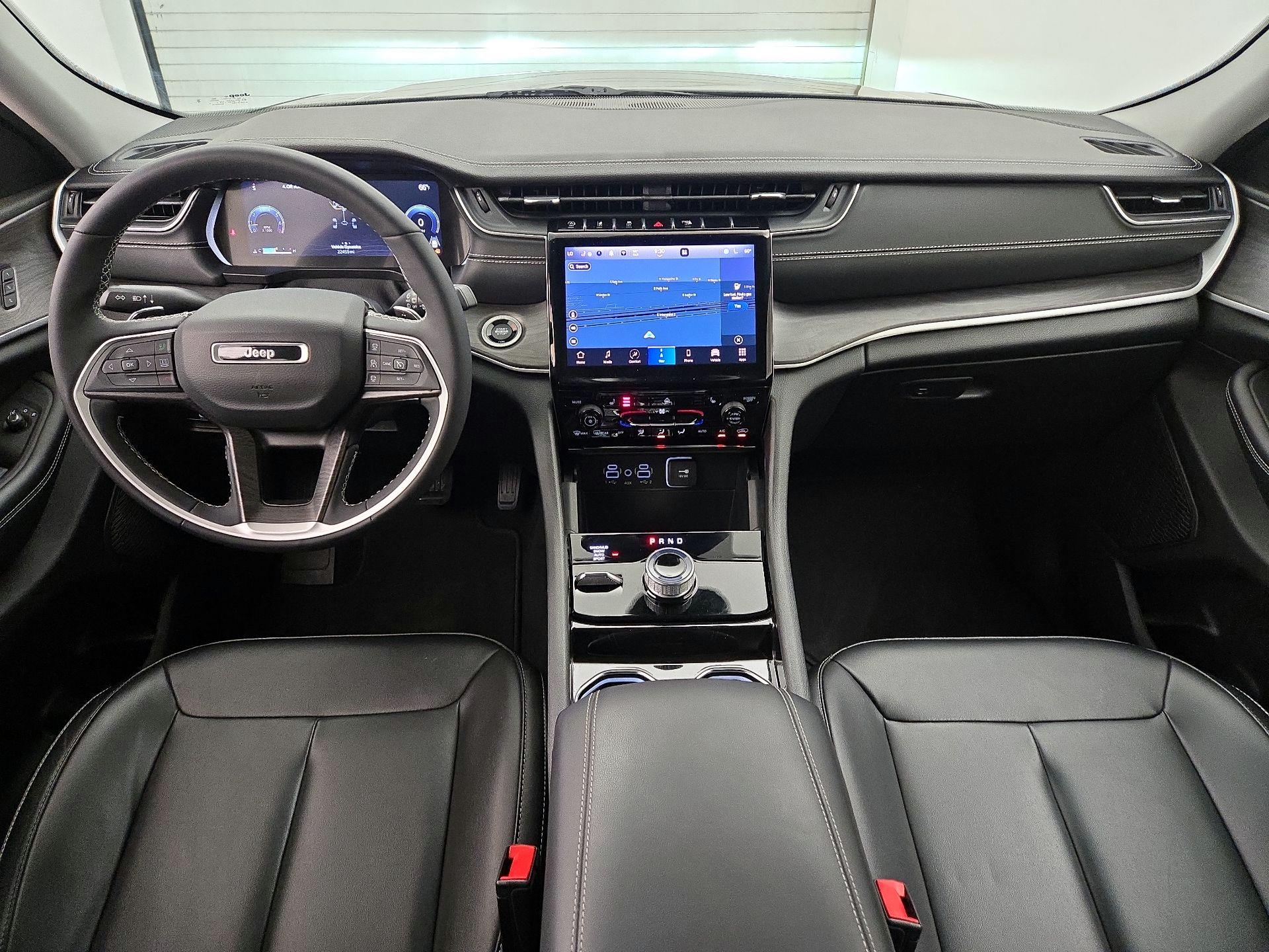 Thumbnail: 2023 Jeep Grand Cherokee - 9